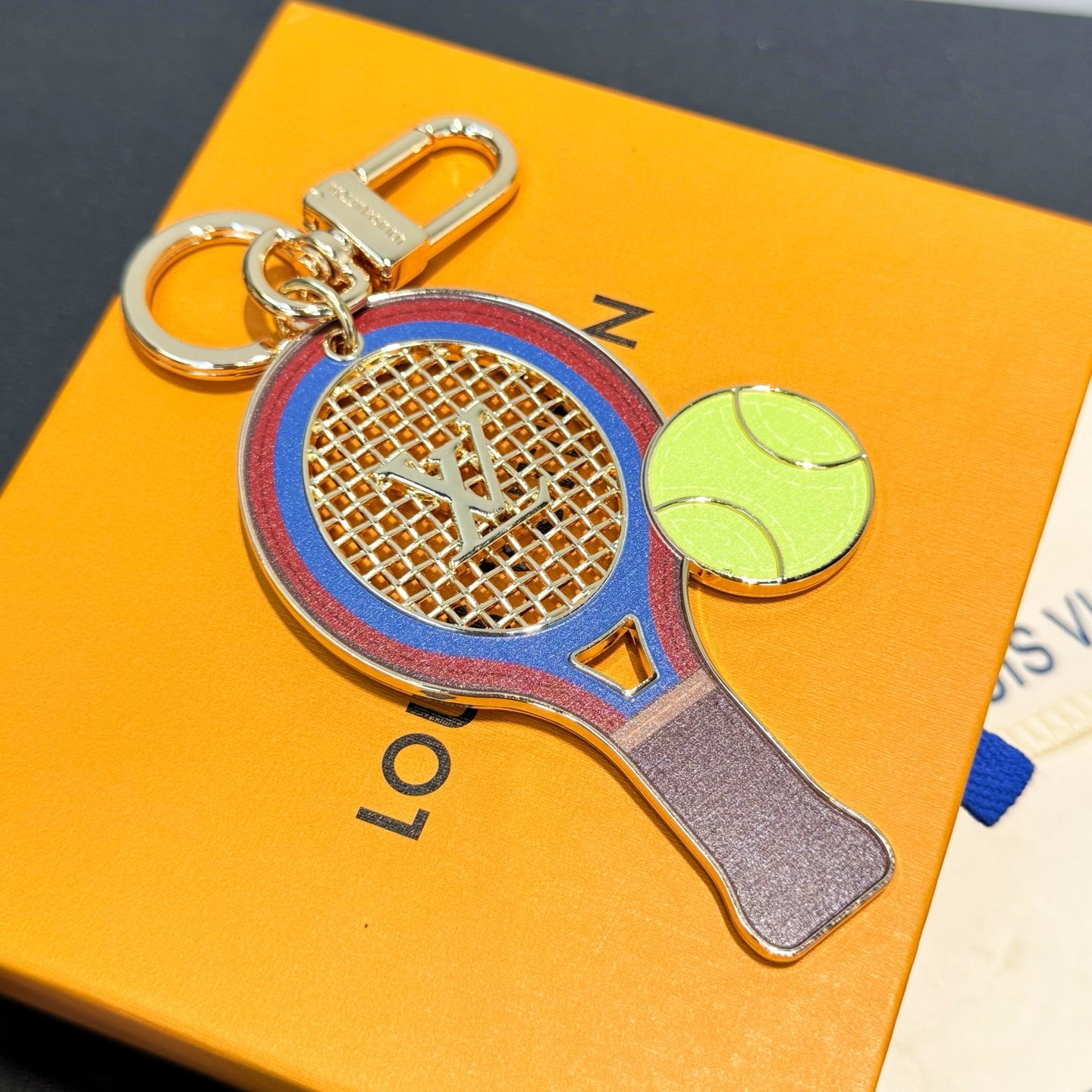 테니스 라켓 참 (tennis racket charm)