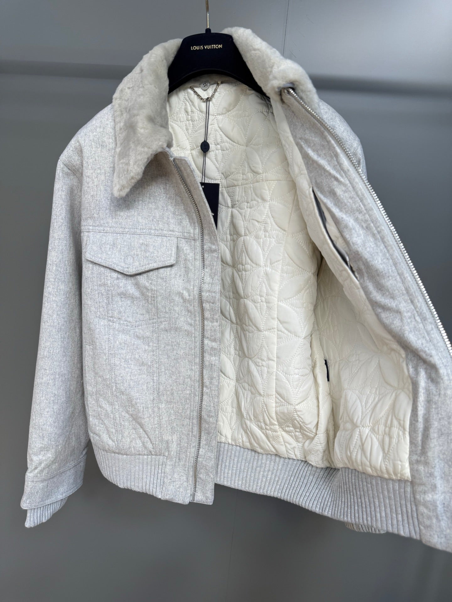 울 퍼칼라 자켓 (Wool fur collar jacket)