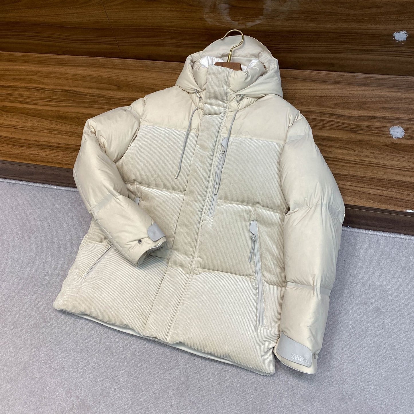 코어 다운 재킷 (core down jacket)