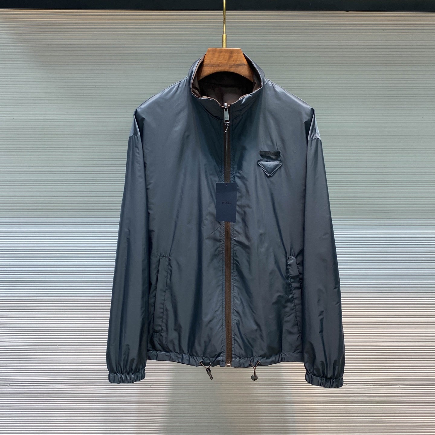 컬러 블록 리버서블 바람막이 (Color Block Reversible Windbreaker)