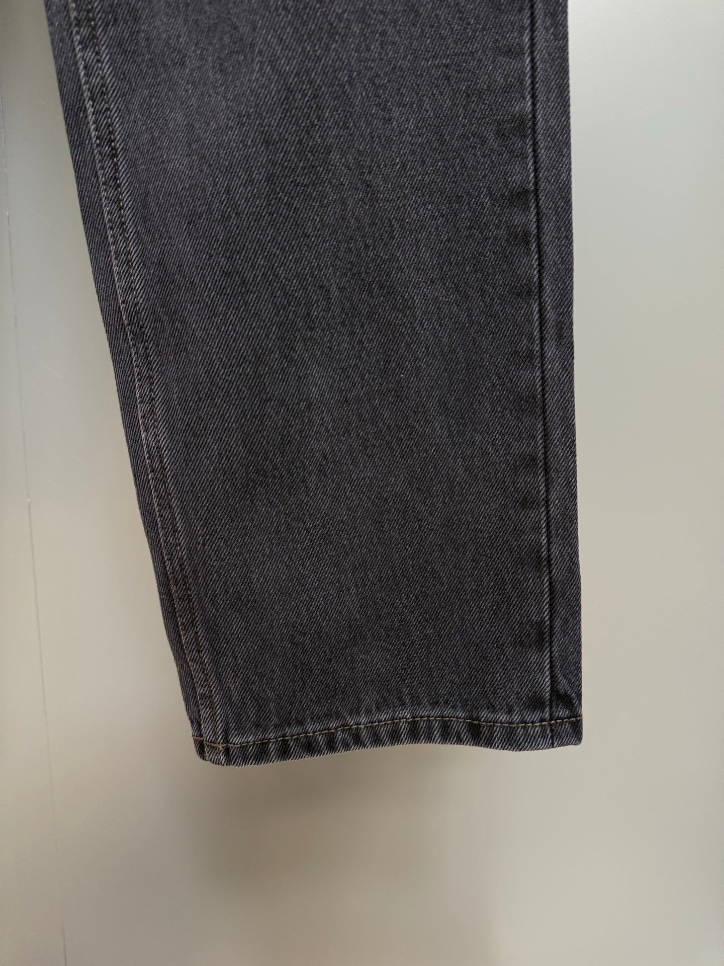 레그 진 (leg jeans)