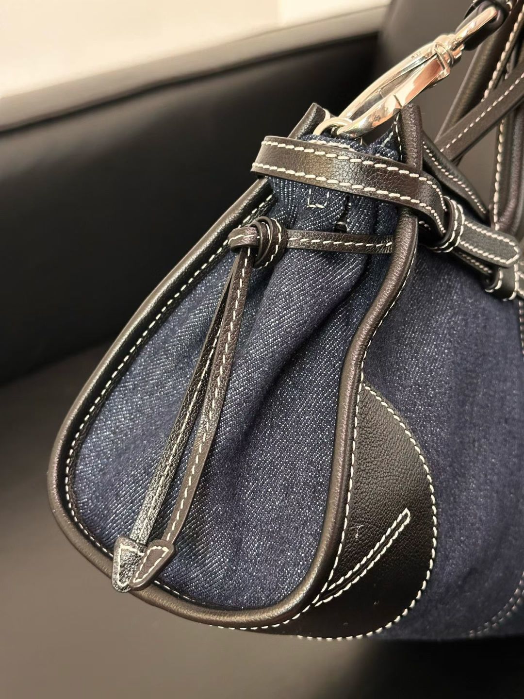 보니 데님 핸드백 (Bonnie Denim Handbag)