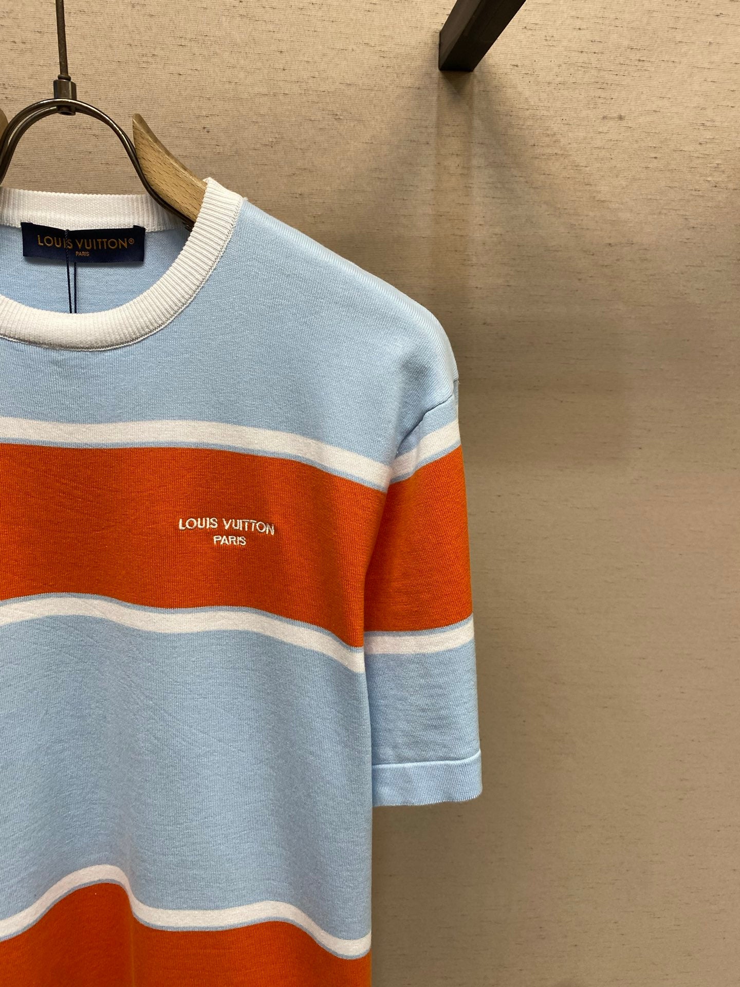컬러 블록 스트라이프 반팔티셔츠 (Color block striped short-sleeve t-shirt)