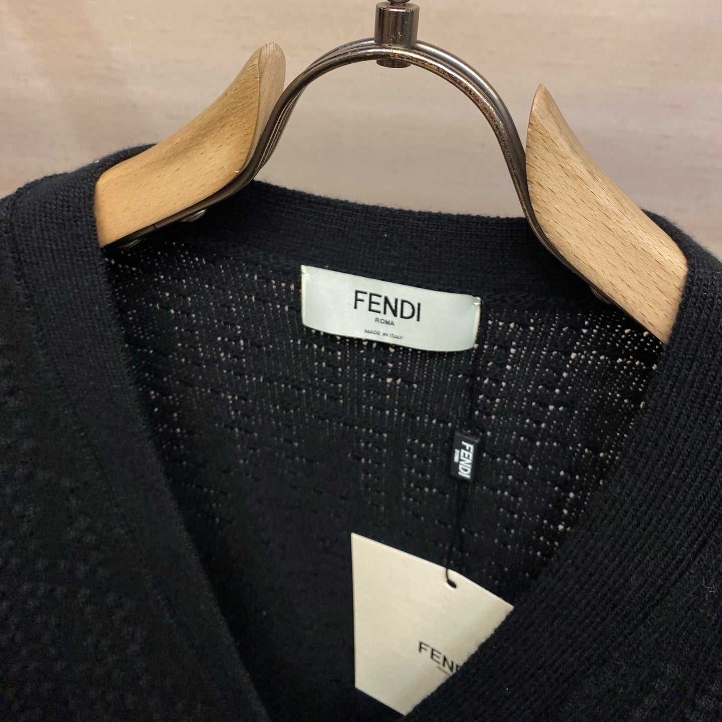 구피 가디건 (Goofy cardigan)