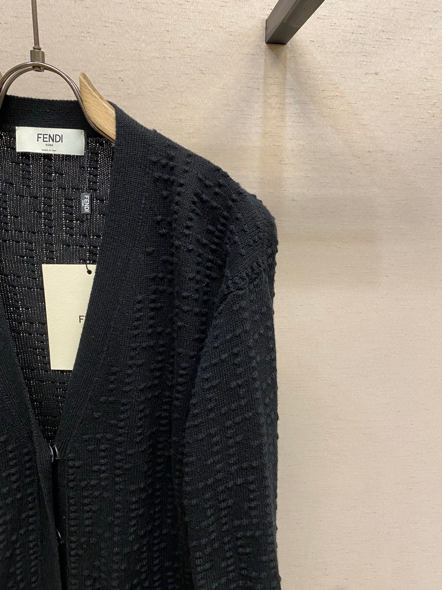 구피 가디건 (Goofy cardigan)
