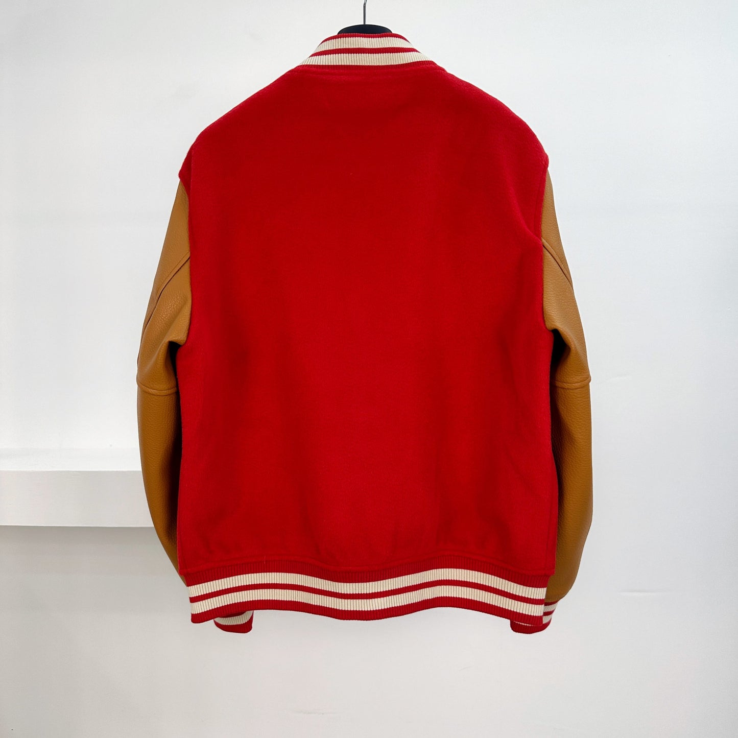 콘트라스트 야구점퍼 (Contrast baseball jumper)