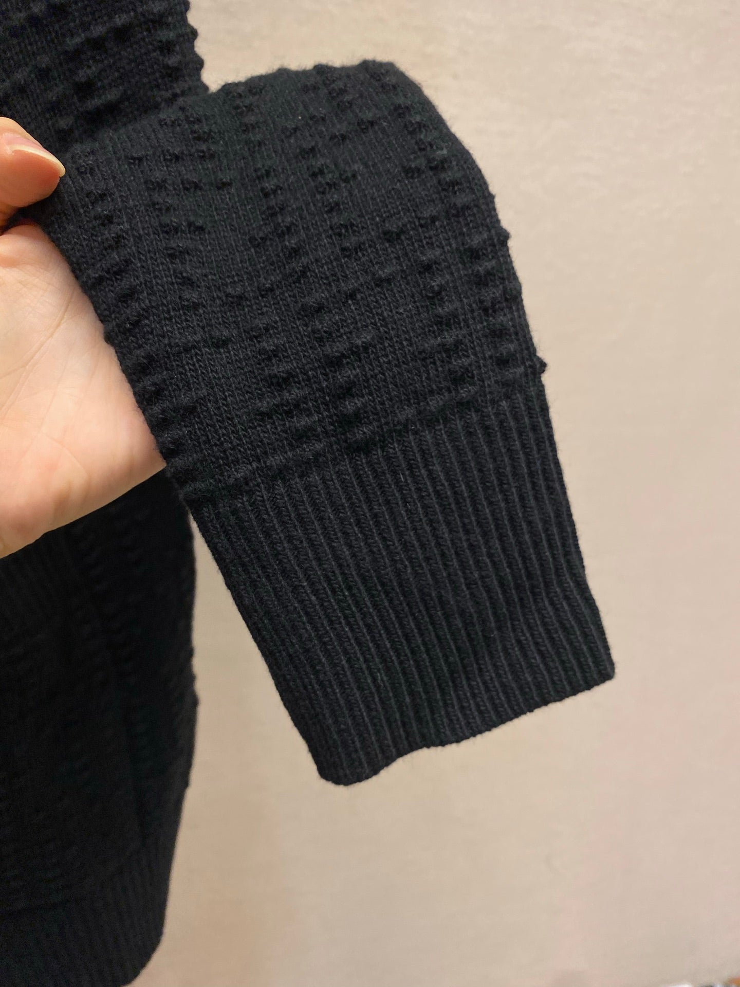 구피 가디건 (Goofy cardigan)