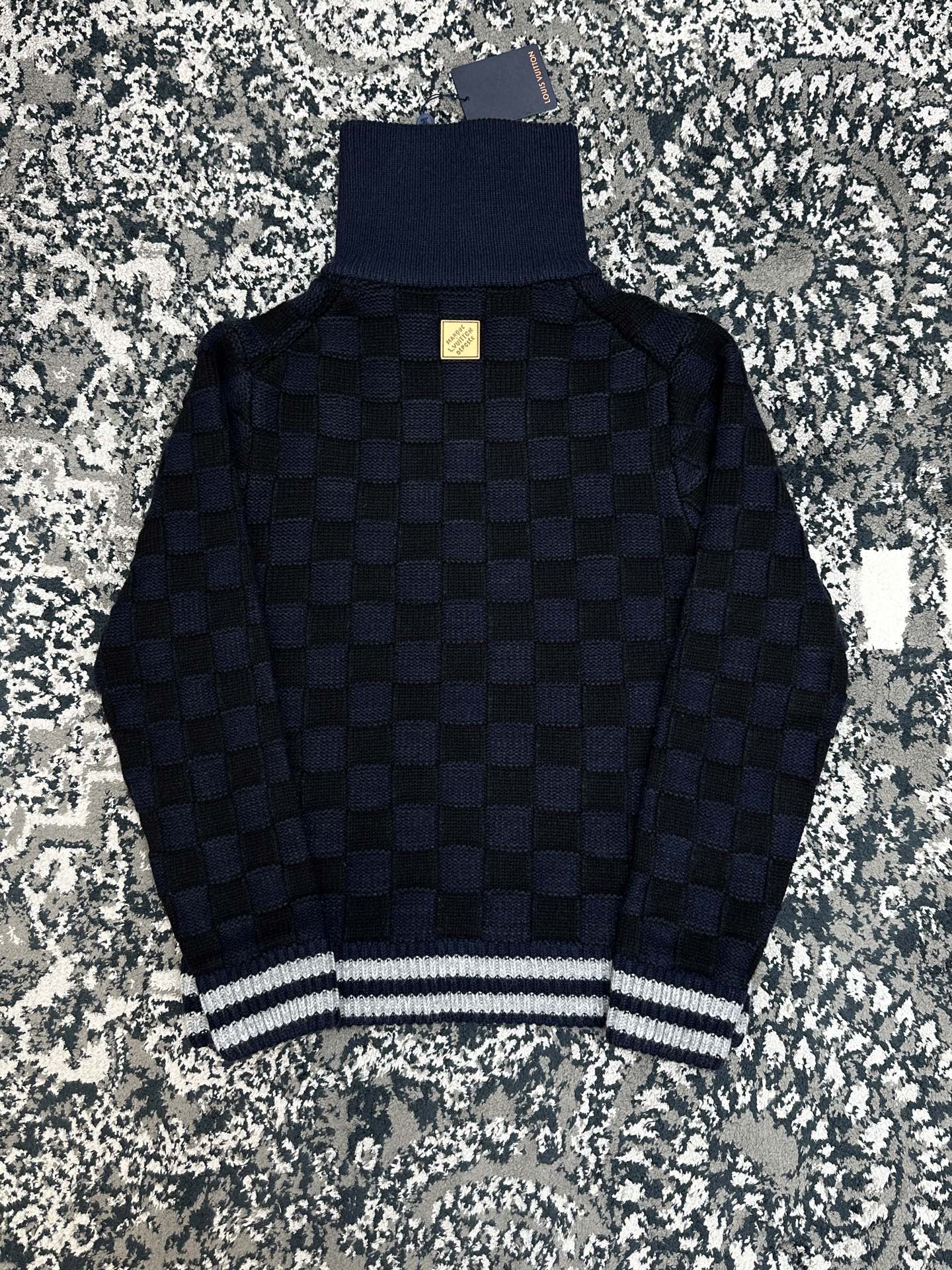 다미에 니트가디건 (Damier knit cardigan)