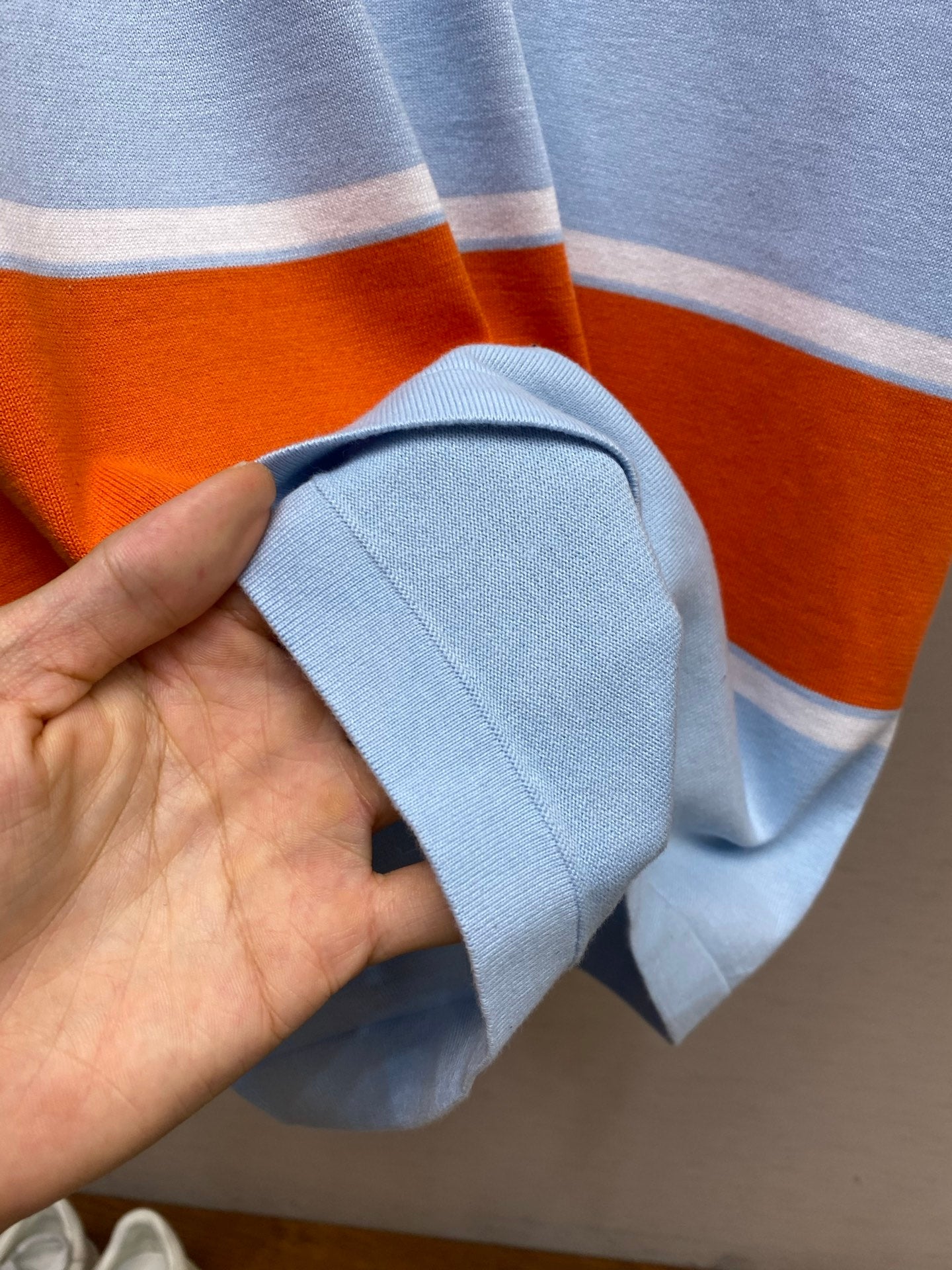 컬러 블록 스트라이프 반팔티셔츠 (Color block striped short-sleeve t-shirt)