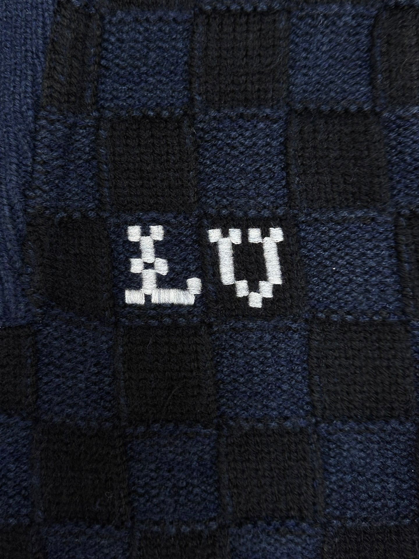 다미에 니트가디건 (Damier knit cardigan)