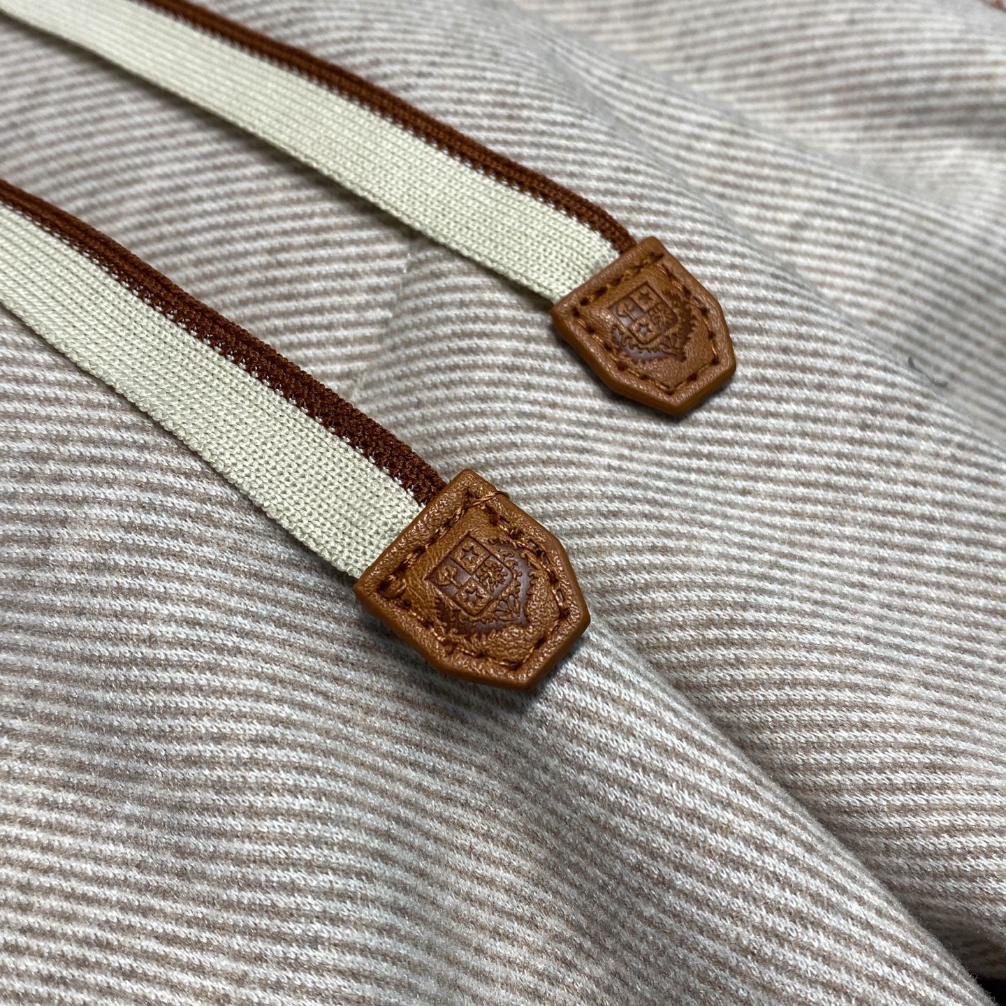 브러시드 밴딩팬츠 (Brushed banding pants)