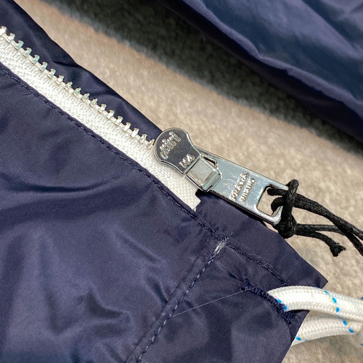 프리폴 바람막이점퍼 (Pre-fall windbreaker)