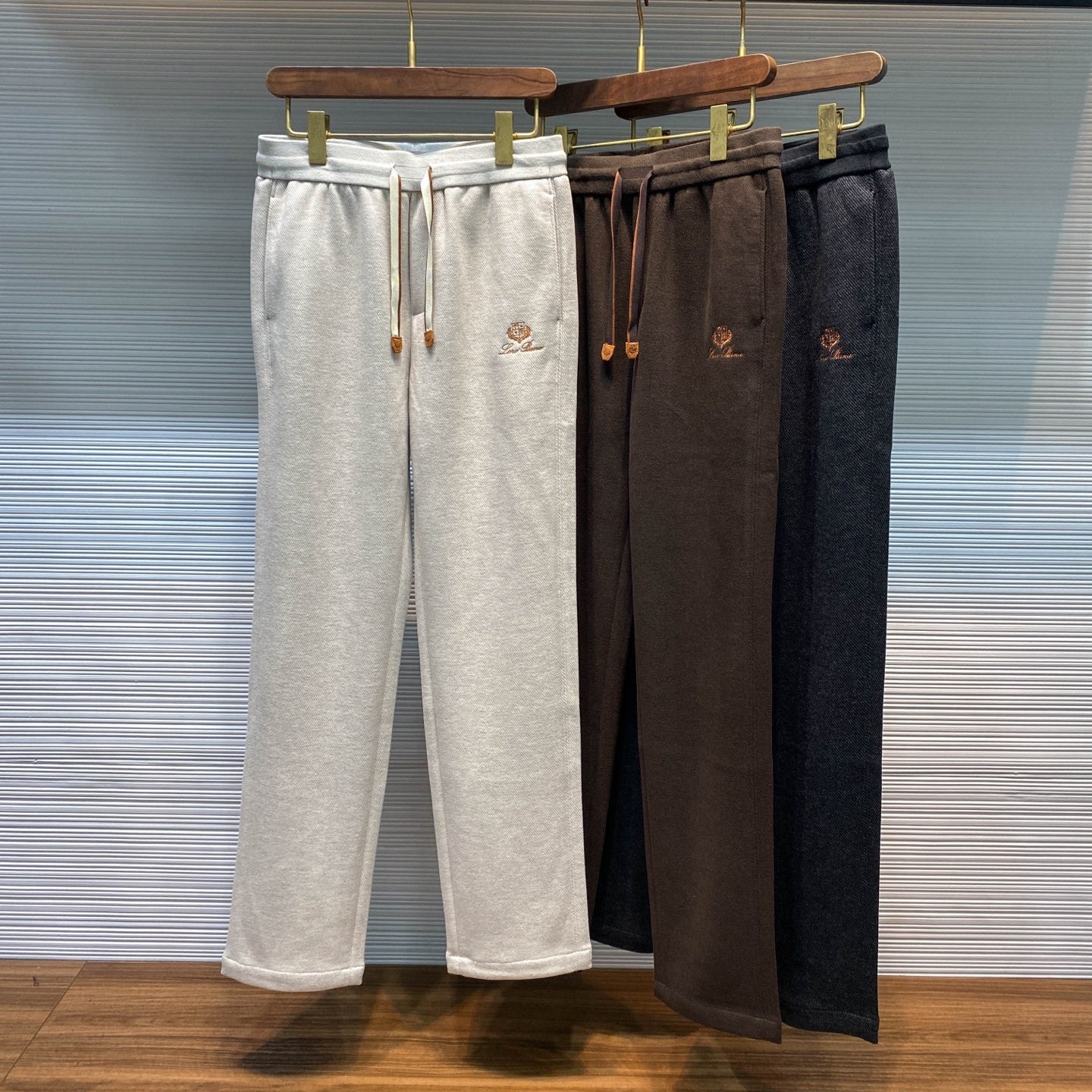 브러시드 밴딩팬츠 (Brushed banding pants)