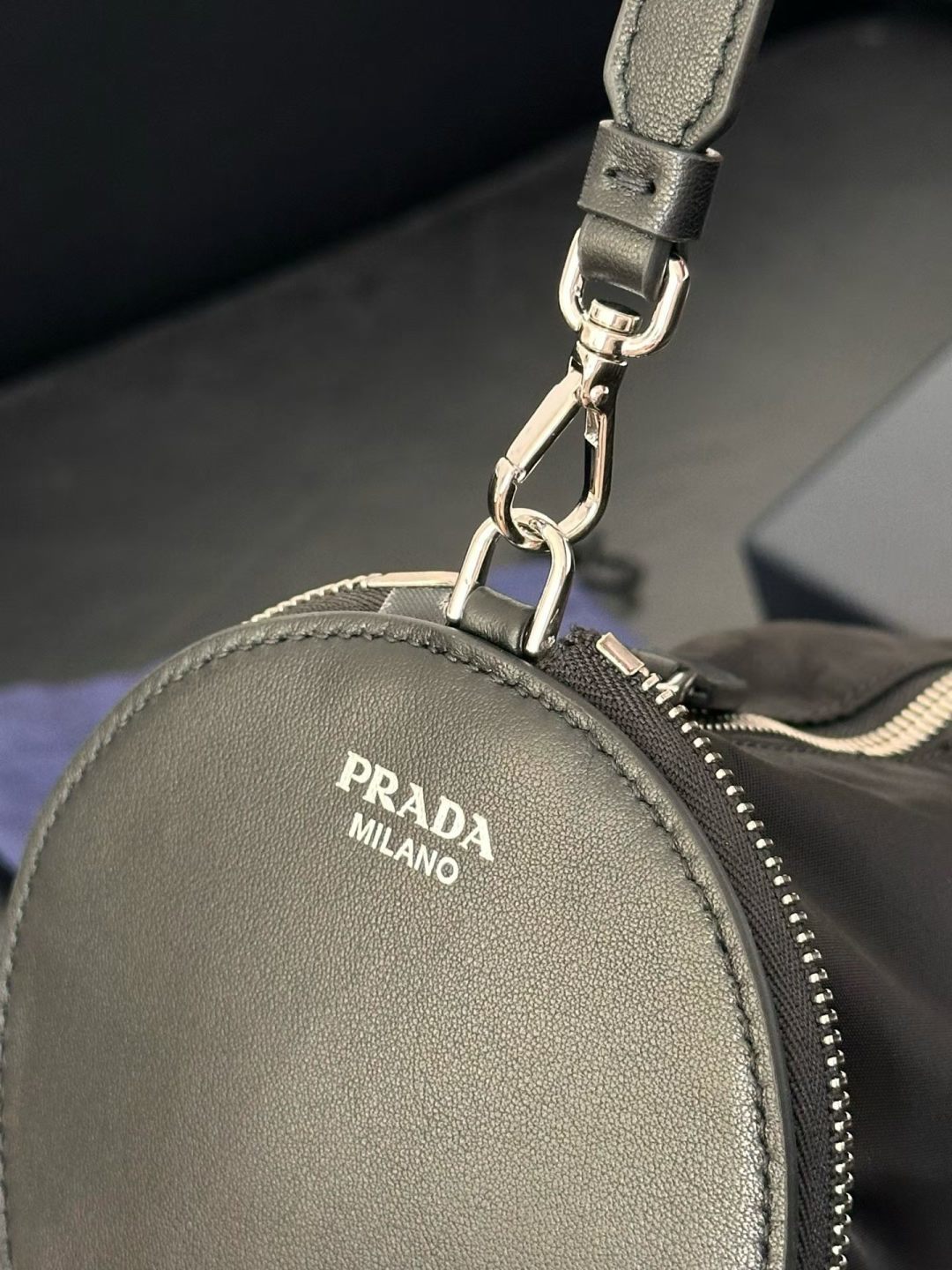 레더 폴더블 미니백 (Leather Foldable Mini Bag)