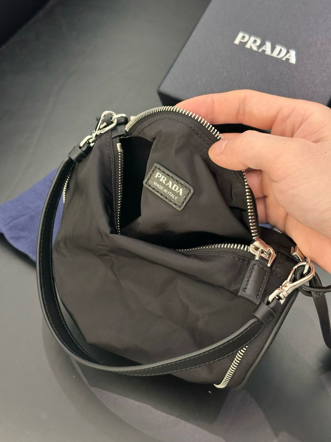 레더 폴더블 미니백 (Leather Foldable Mini Bag)