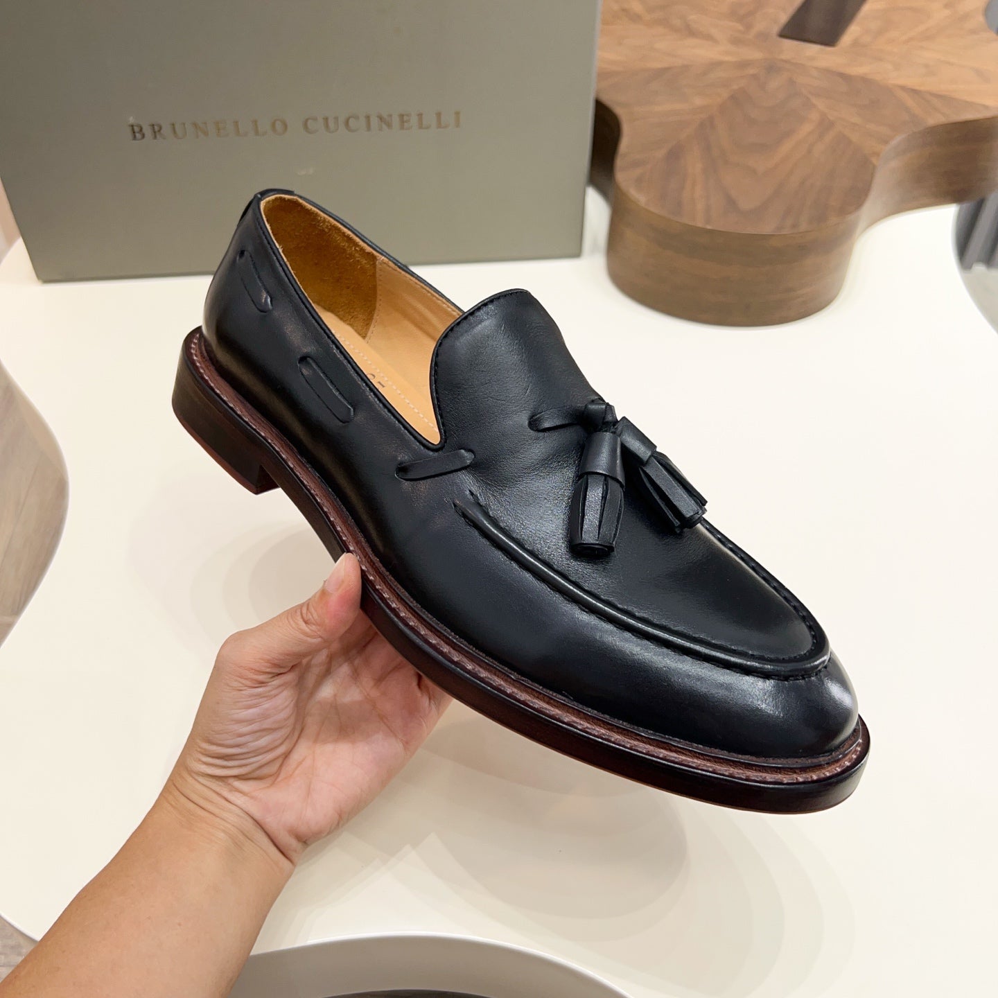 클래식 구두 (classic shoes)