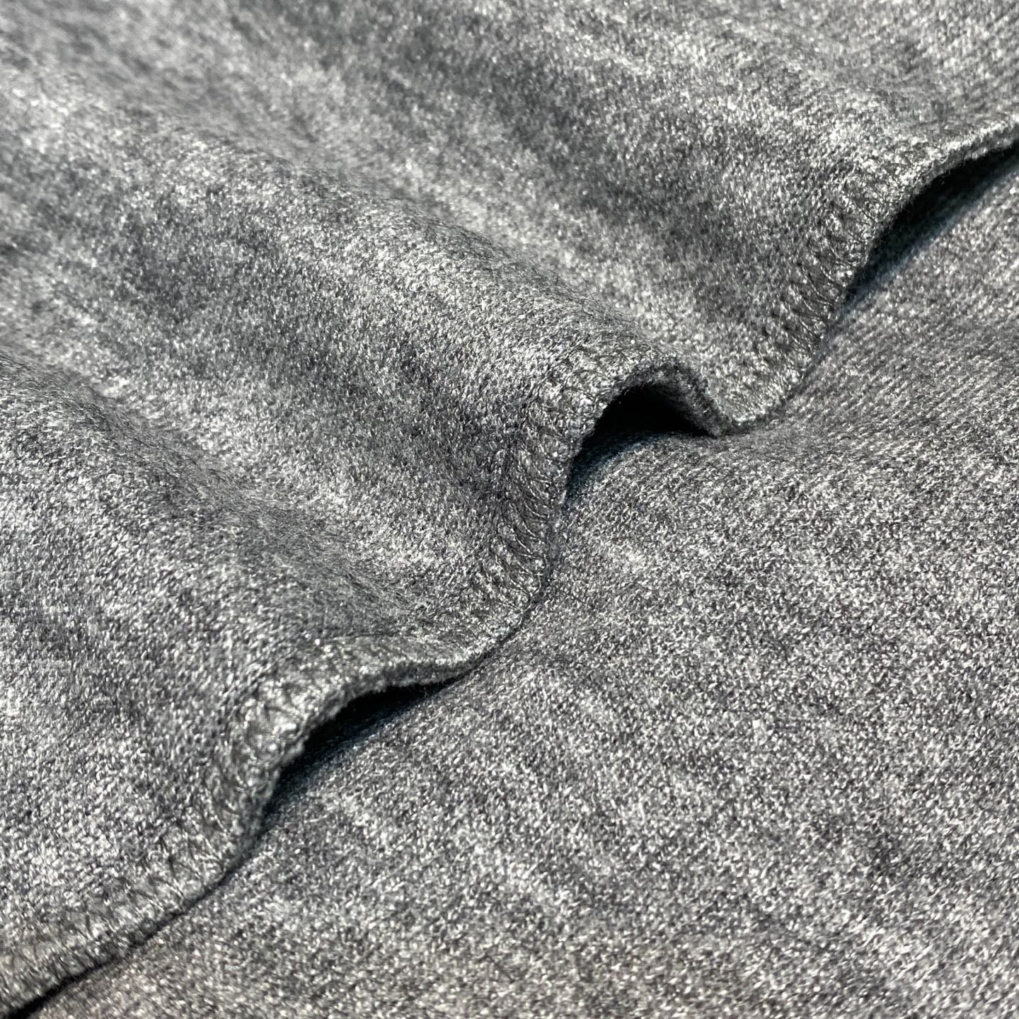 울 블렌드티셔츠 (Wool blend t-shirt)