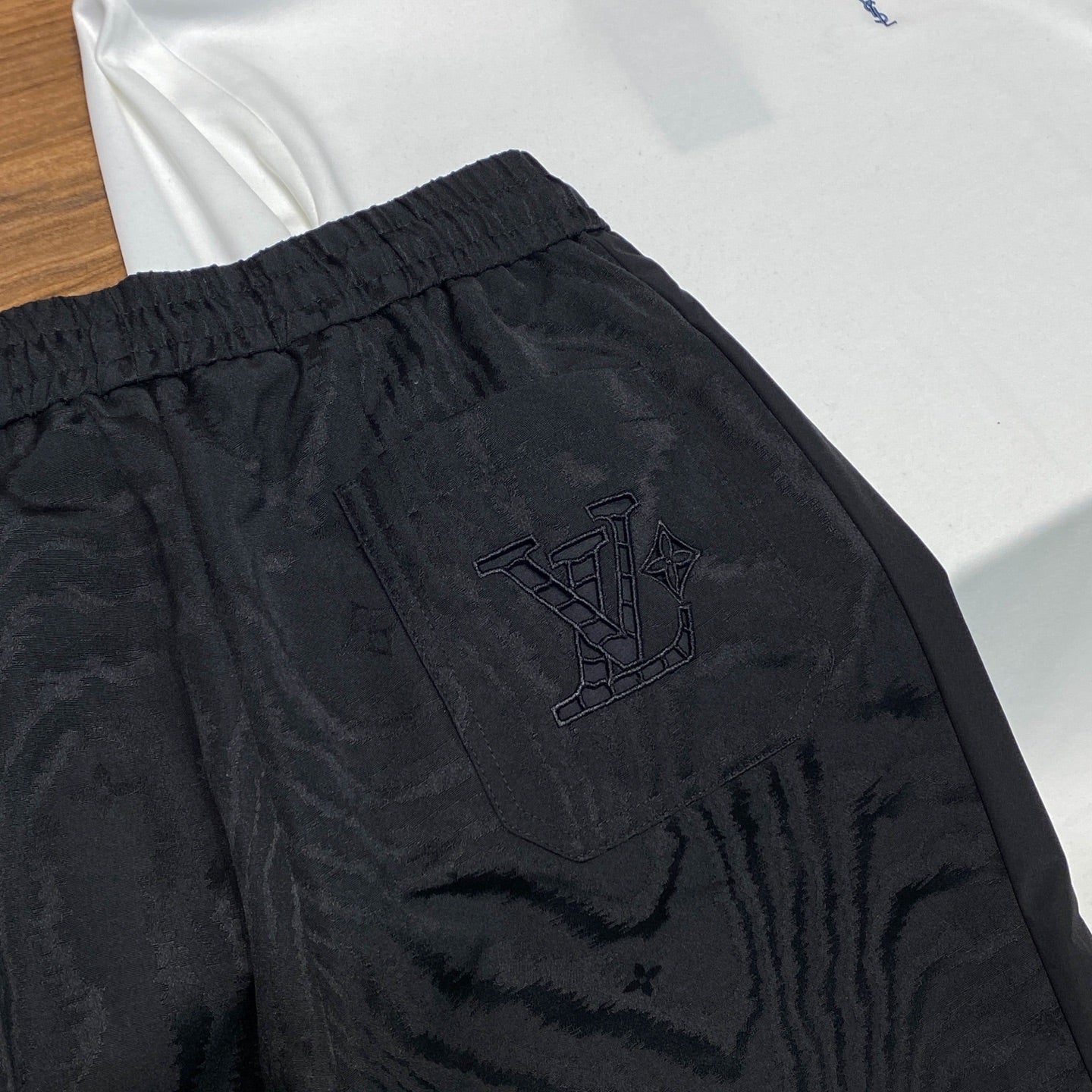 리플 팬츠 (ripple pants)