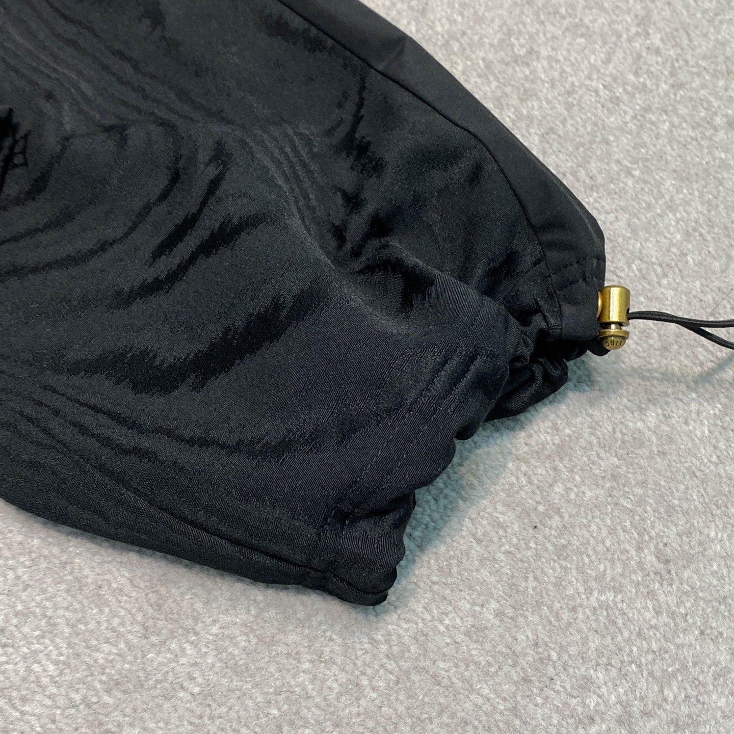 리플 팬츠 (ripple pants)