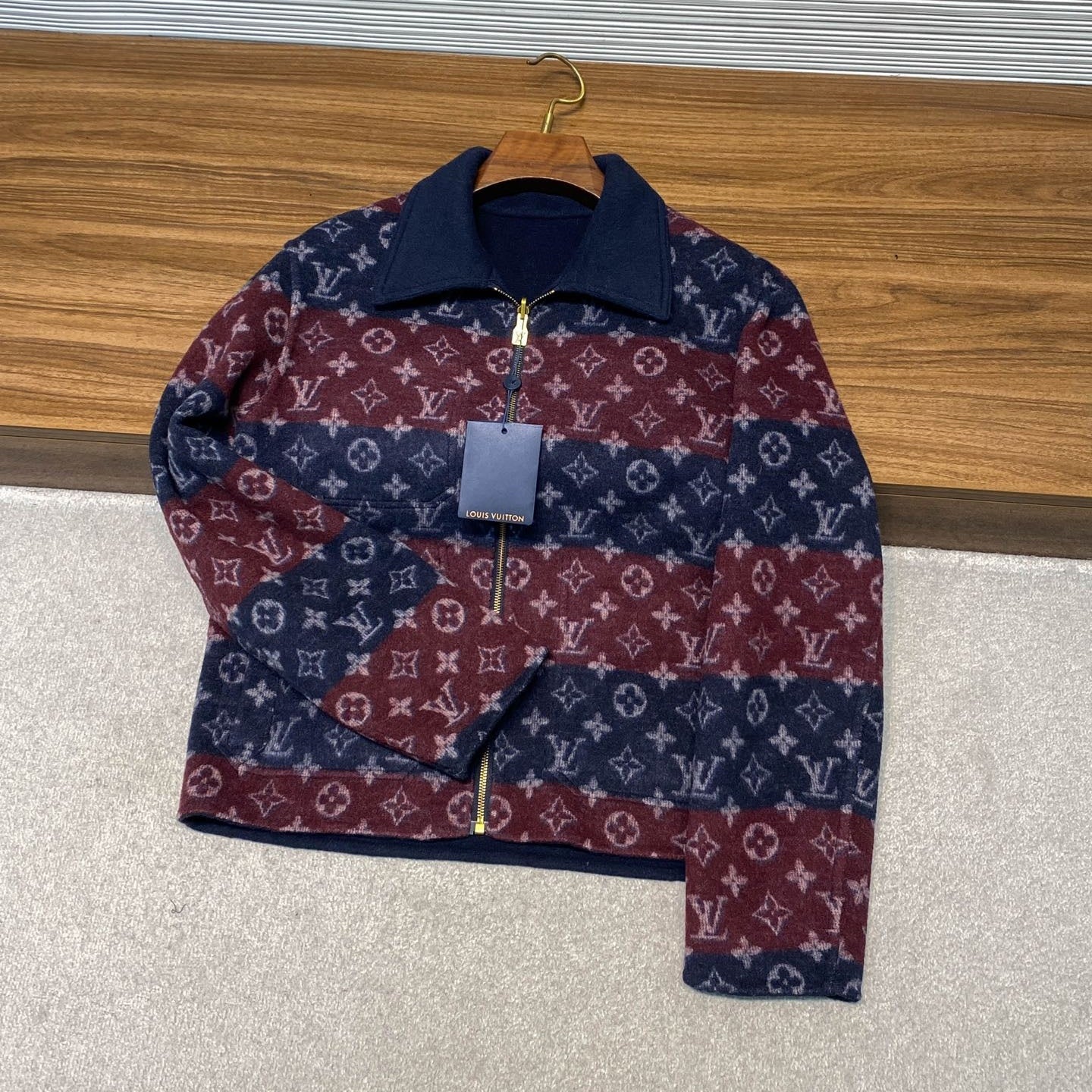 컬러풀 리버서블 자켓 (Colorful reversible jacket)