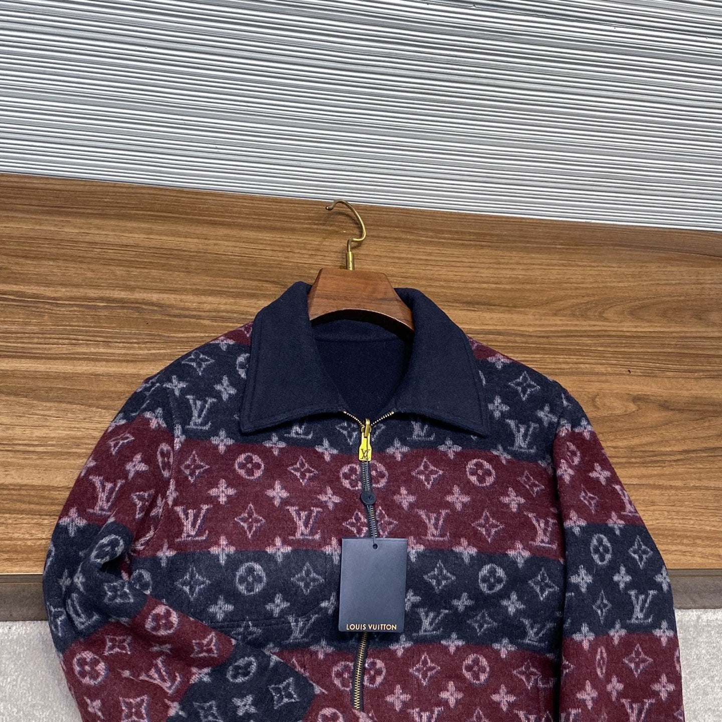 컬러풀 리버서블 자켓 (Colorful reversible jacket)