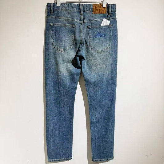 라이트 애저 청바지 (Light Azure Jeans)
