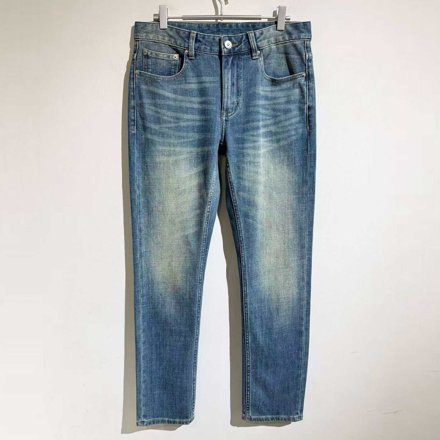 라이트 애저 청바지 (Light Azure Jeans)