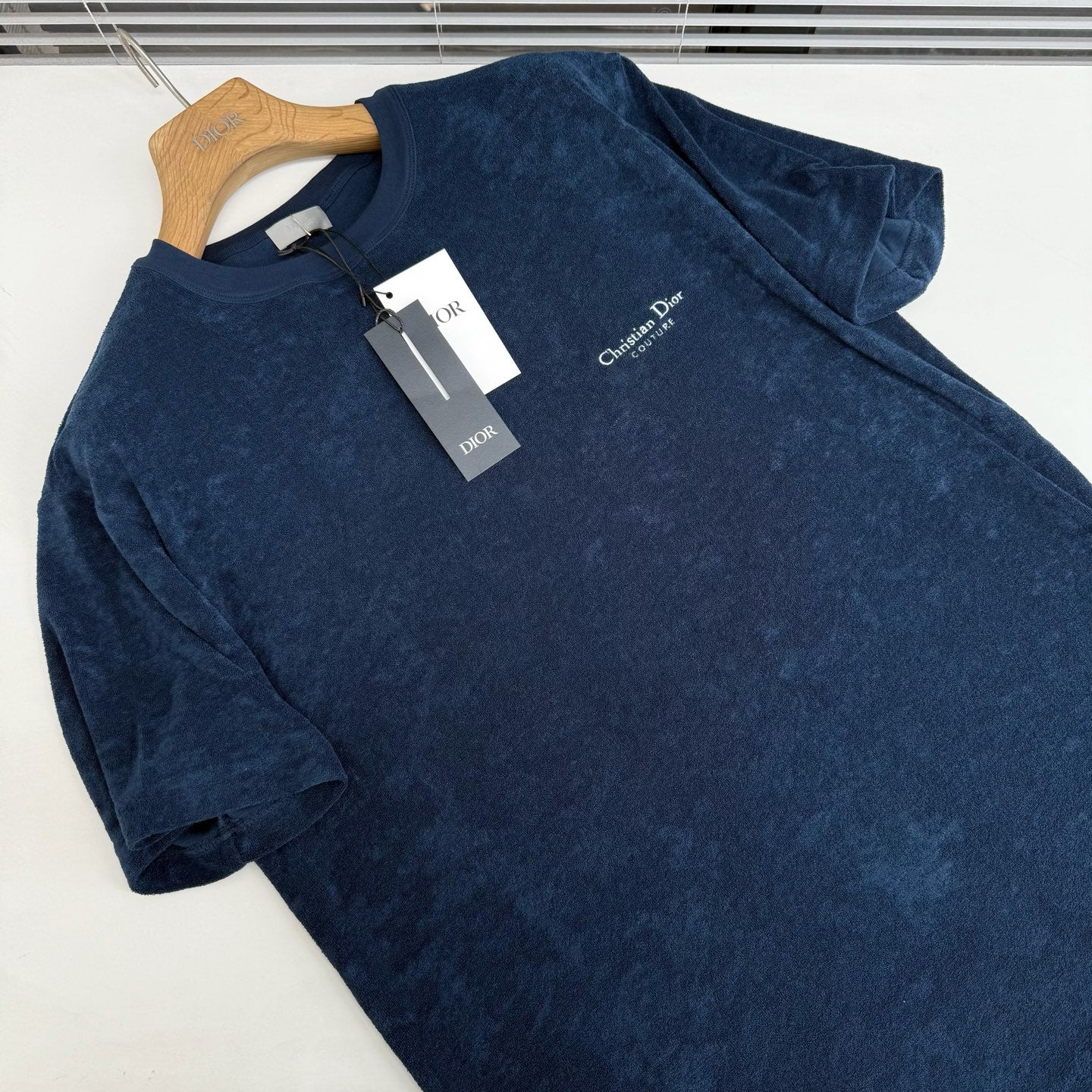 필라멘트 티셔츠 (filament t-shirt)