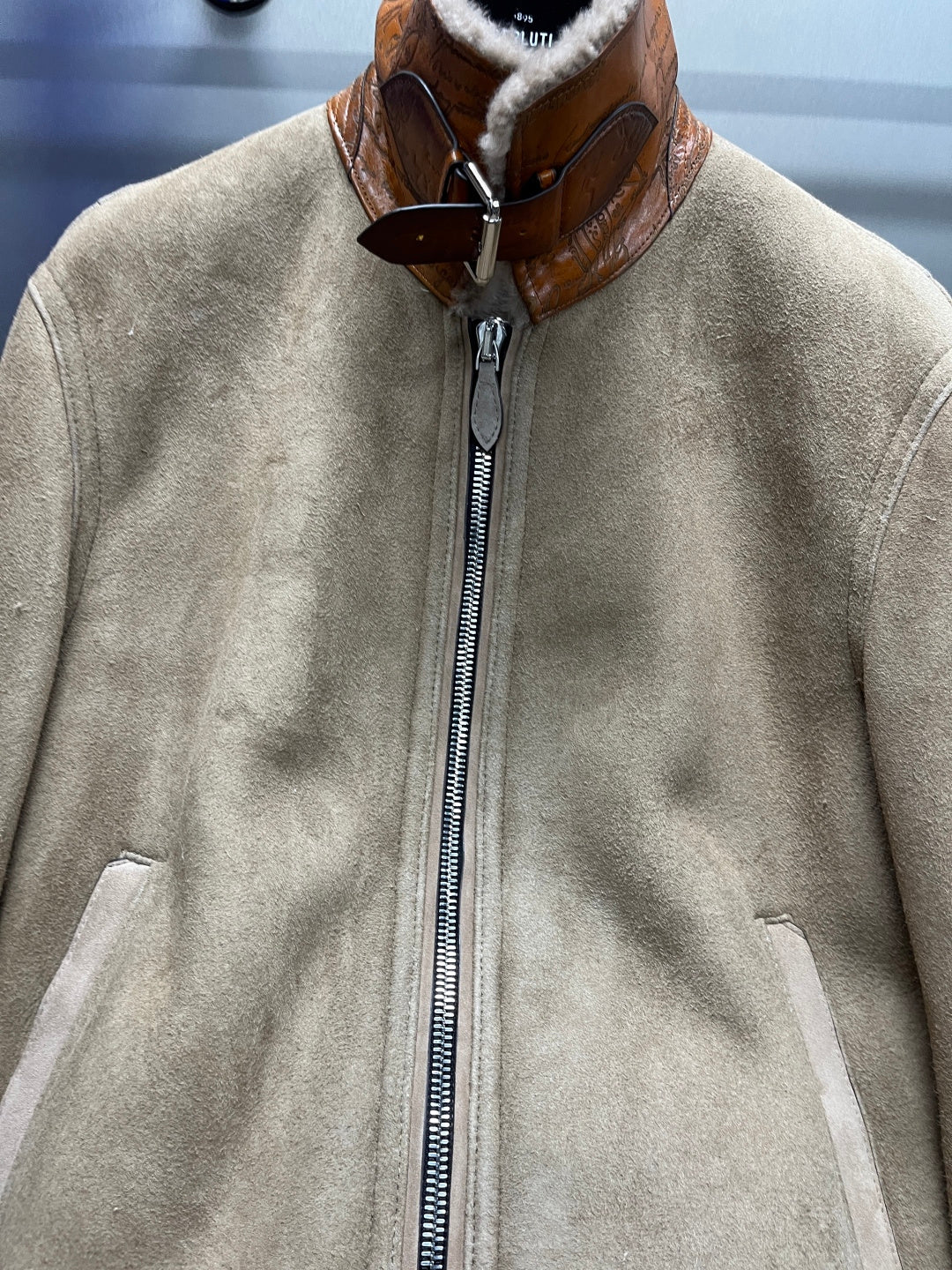베를루티 무스탕 (Berluti Mustang)