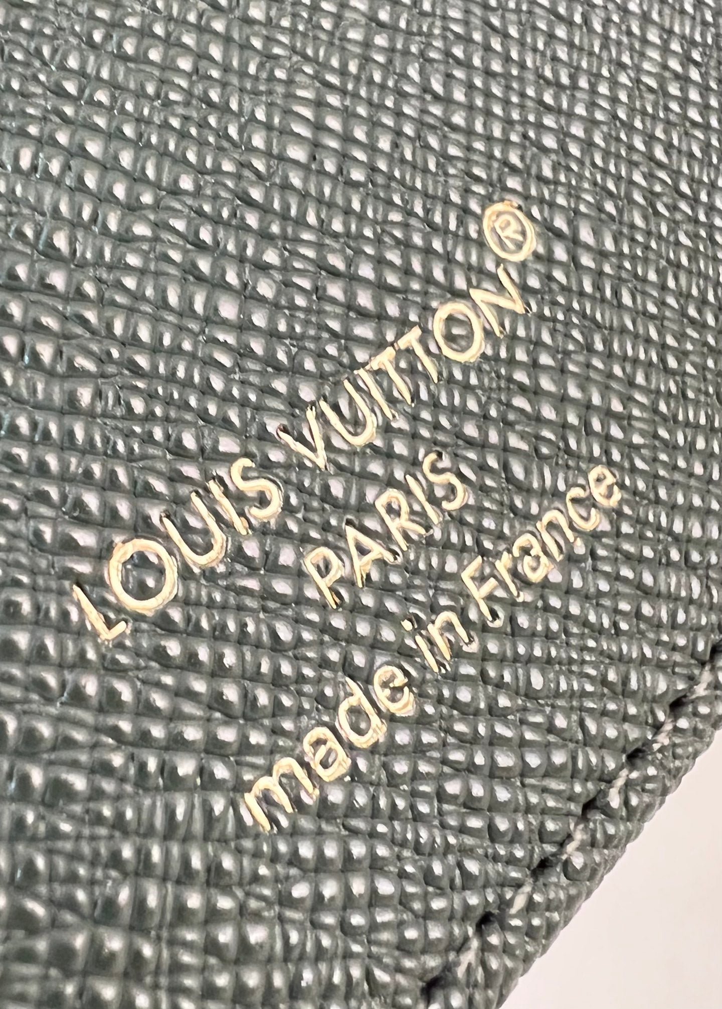 모노그램 이클립스 (Monogram Eclipse)