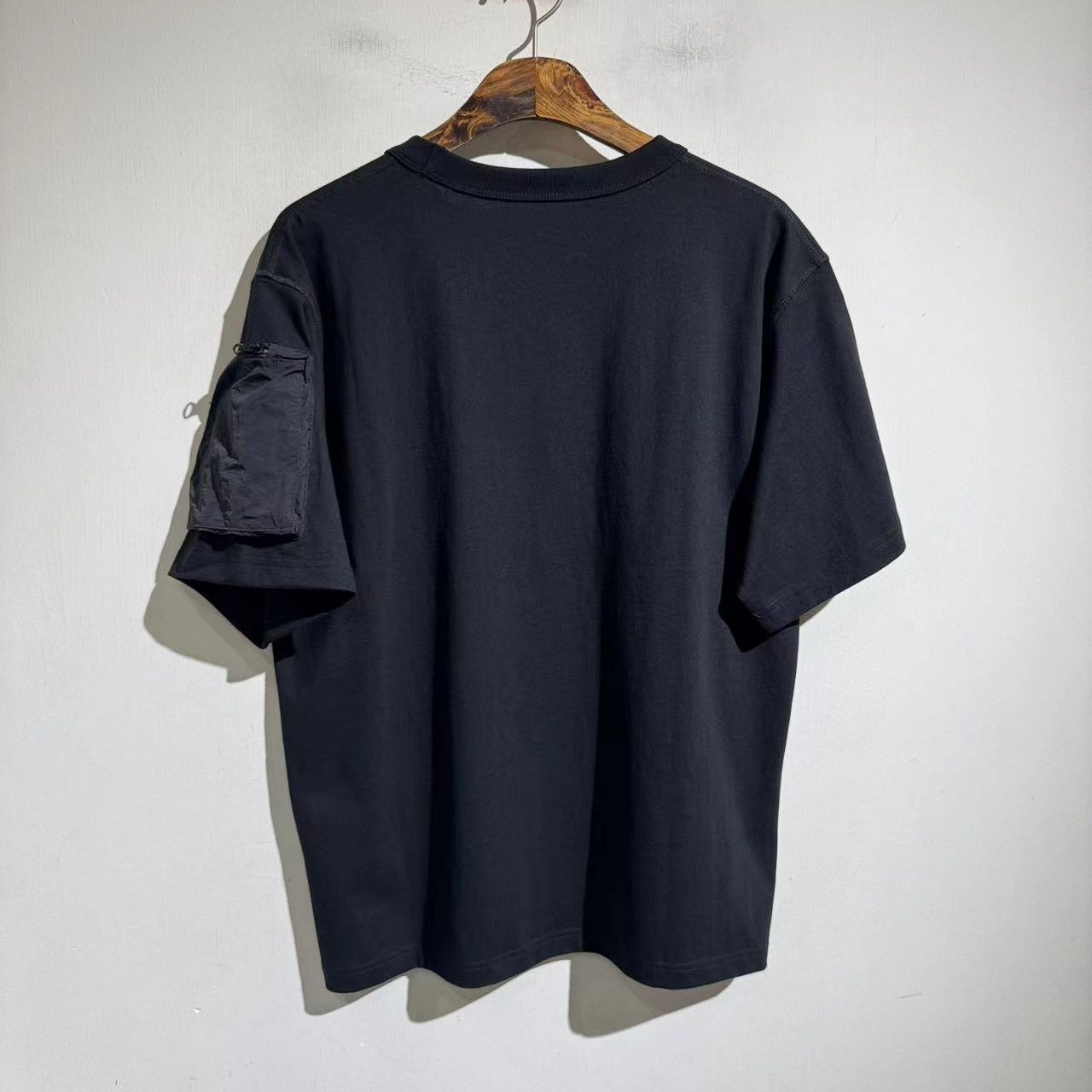 밀리터리 포켓 티셔츠 (Military Pocket T-Shirt)