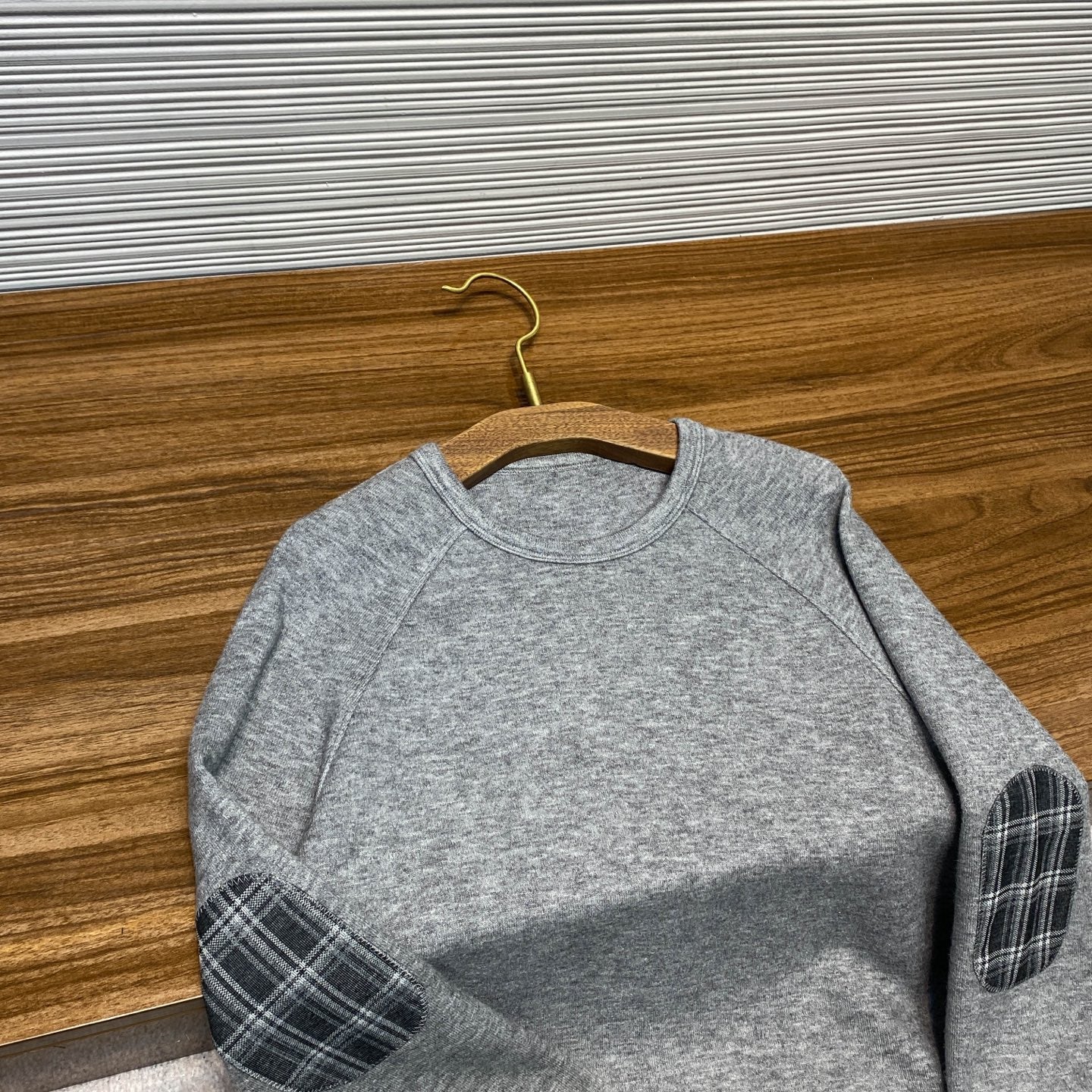 울 블렌드티셔츠 (Wool blend t-shirt)