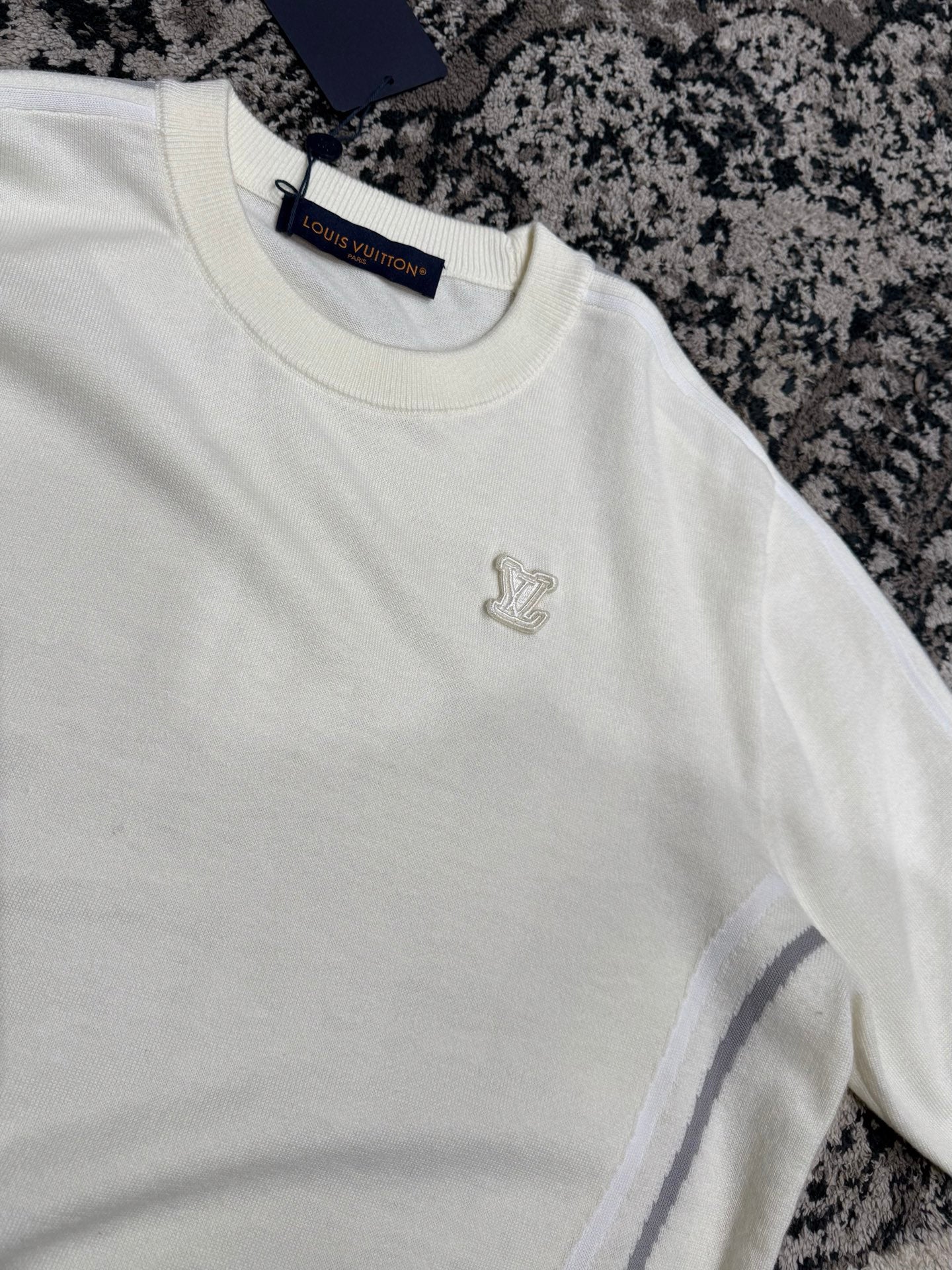플로럴 니트티 (floral knit tee)
