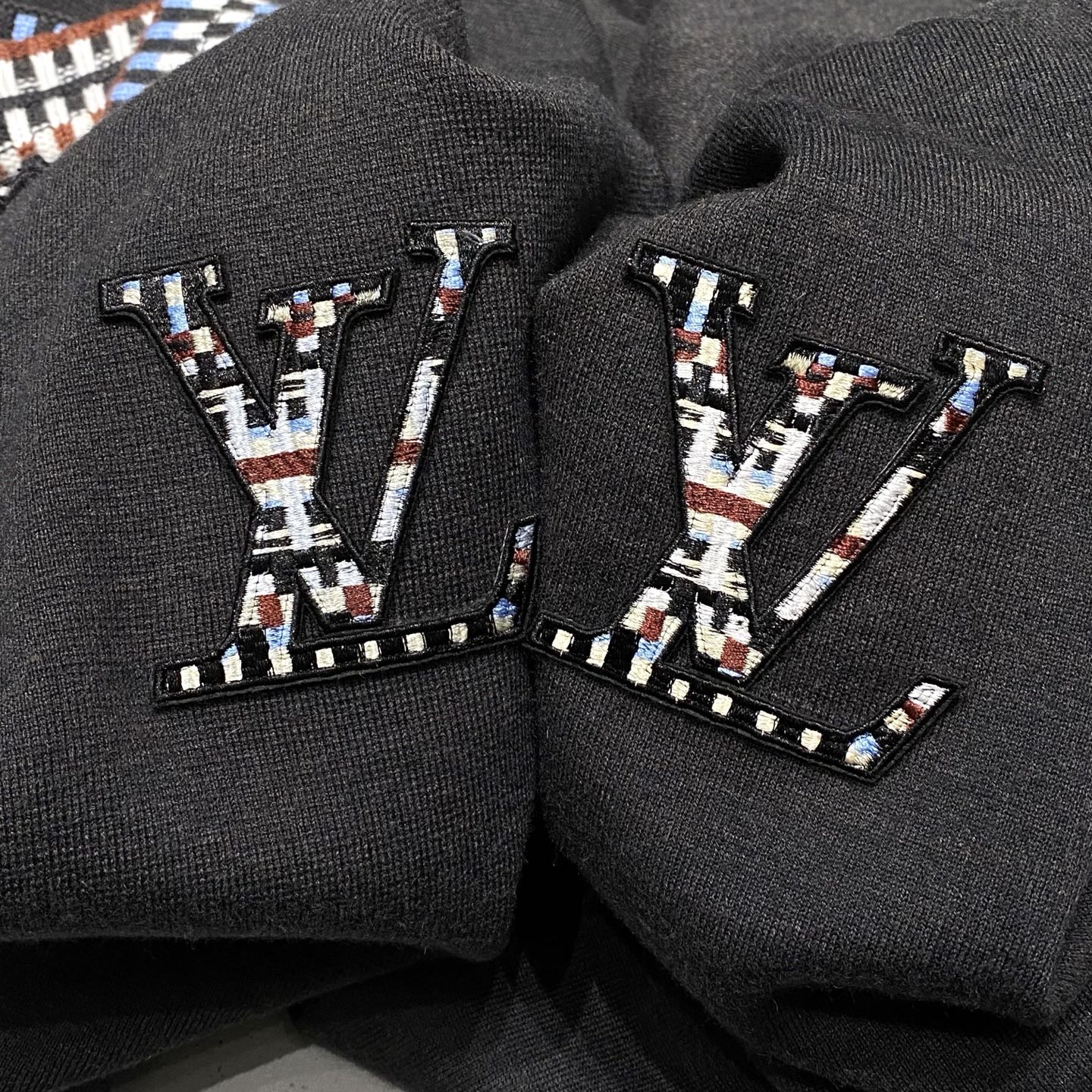 크로셰 트레이닝복 (crochet tracksuit)