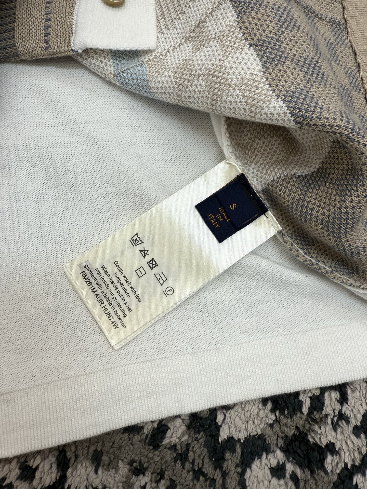 자카드 반팔 셔츠 (Jacquard short-sleeve shirt)