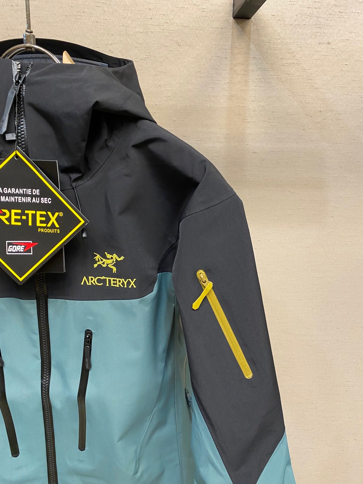 하드쉘 스키 뷘드브레이커 (Hardshell ski Wundbreaker)