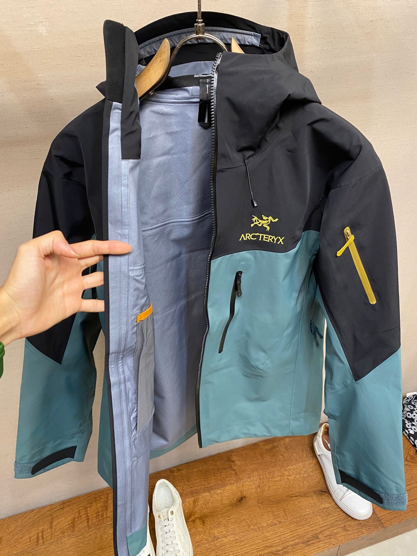 하드쉘 스키 뷘드브레이커 (Hardshell ski Wundbreaker)