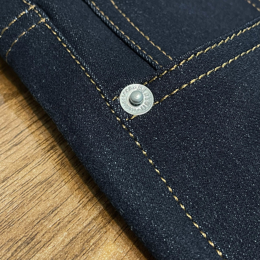 배색 스티치 청바지 (Contrast stitching jeans)