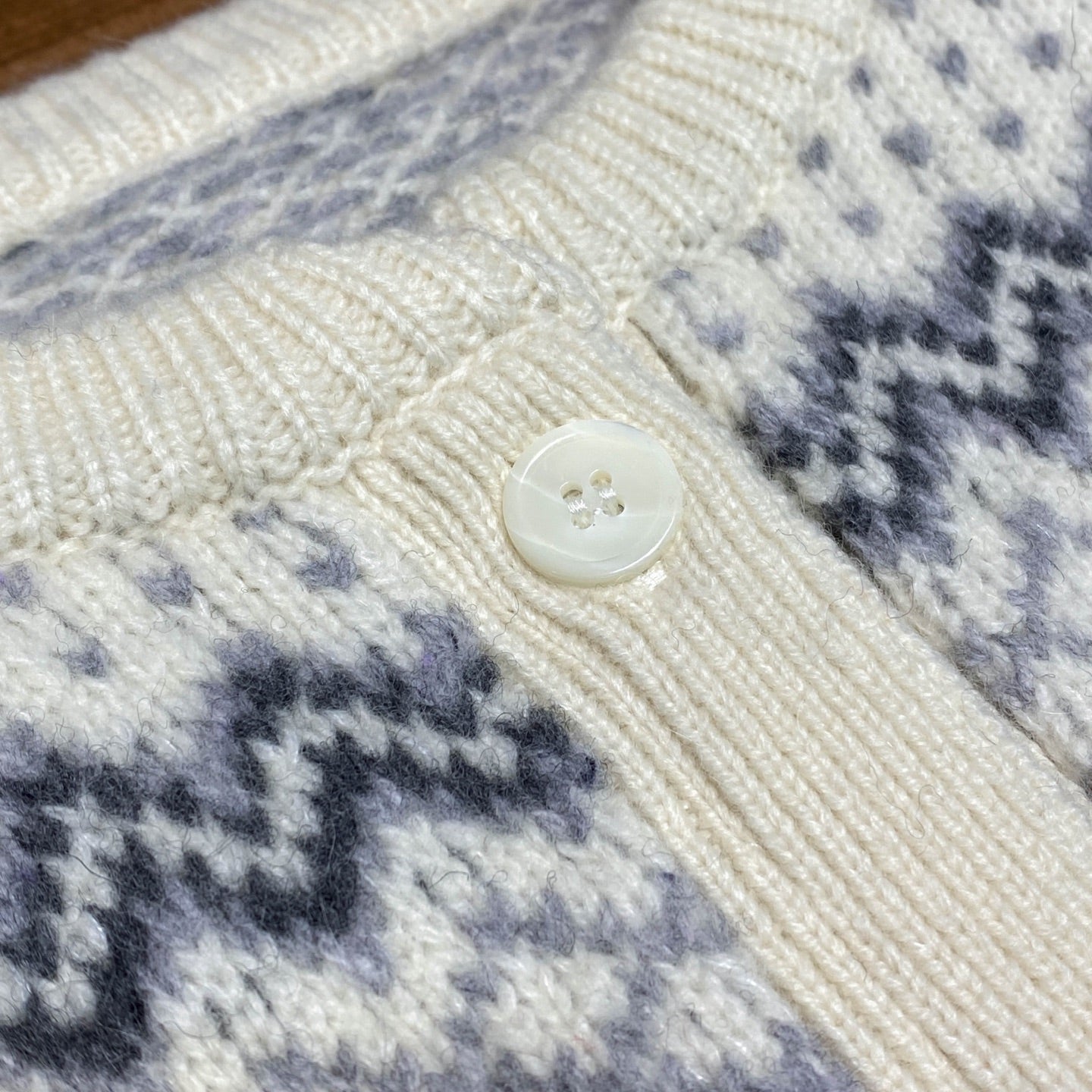 페어 아일 여성가디건 (Fair Isle Women's Cardigan)
