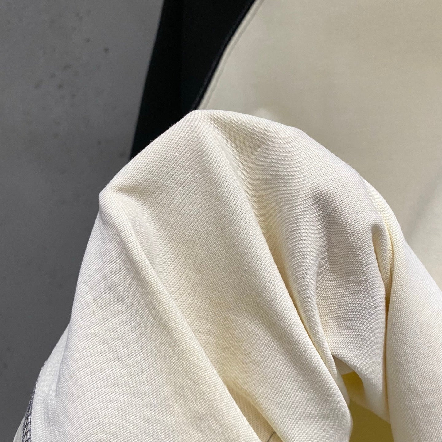 아플리케 티셔츠 (applique t-shirt)