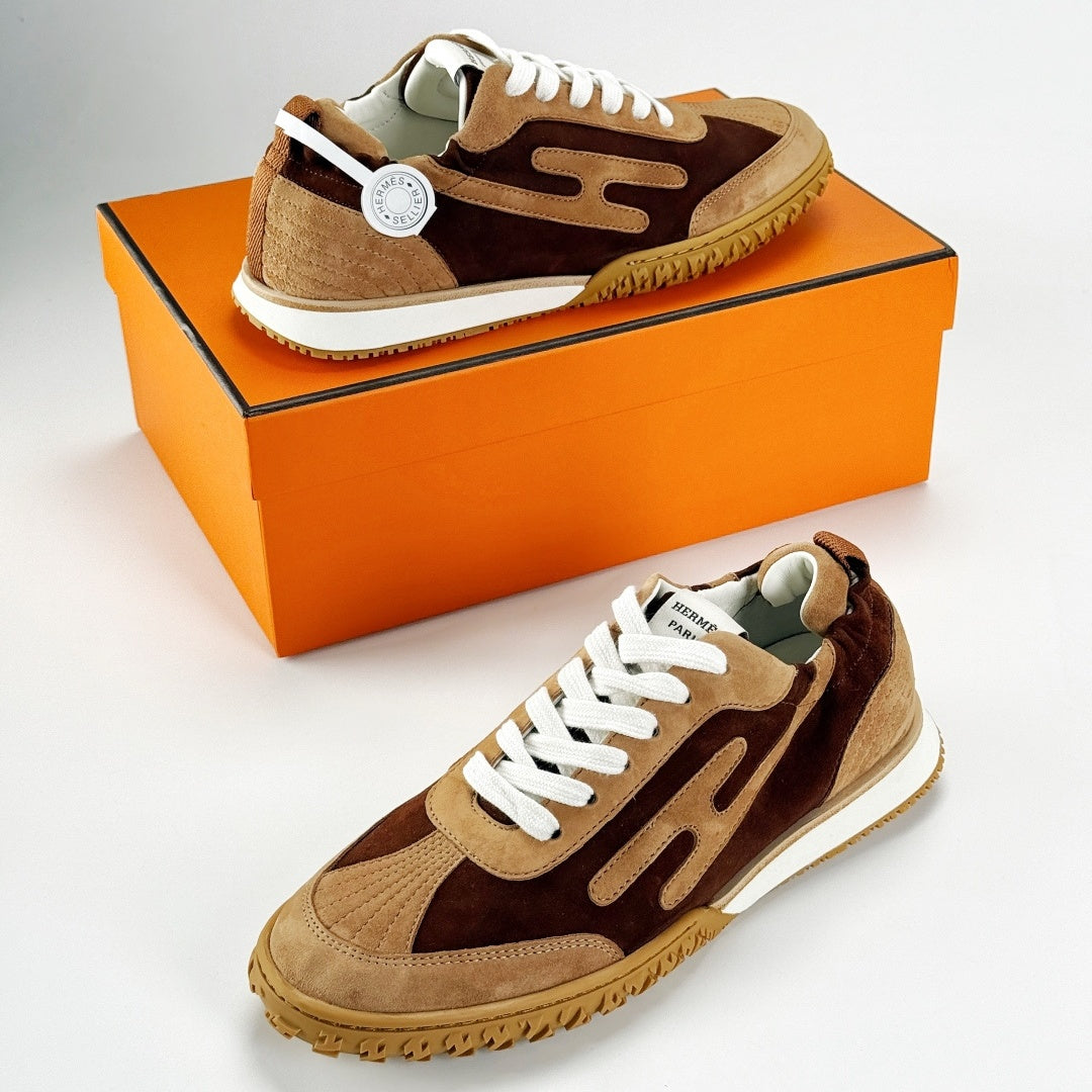 젯 트레이닝 슈즈 (Jet training shoes)