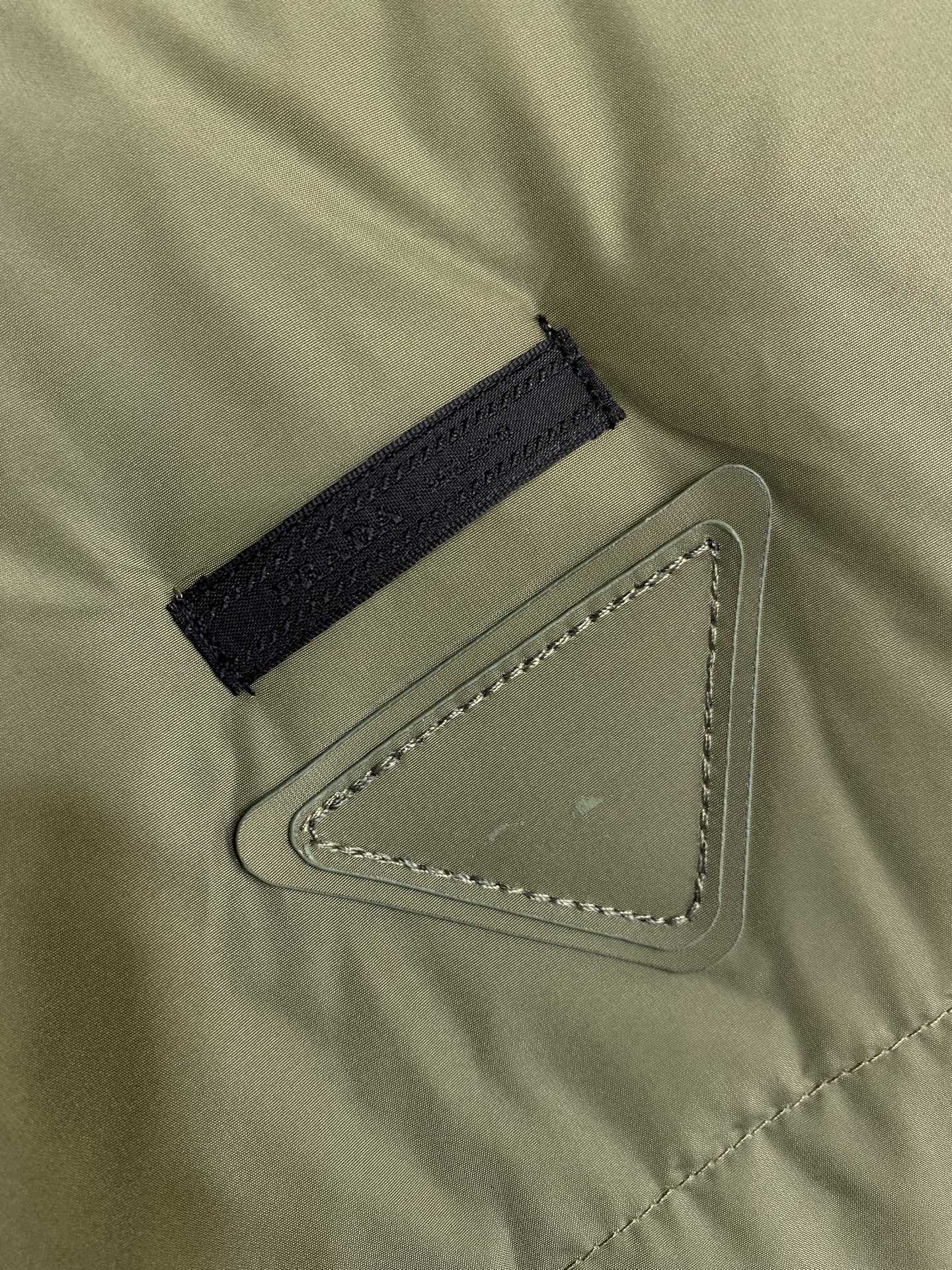 플랩포켓 패딩조끼 (Flap pocket padded vest)