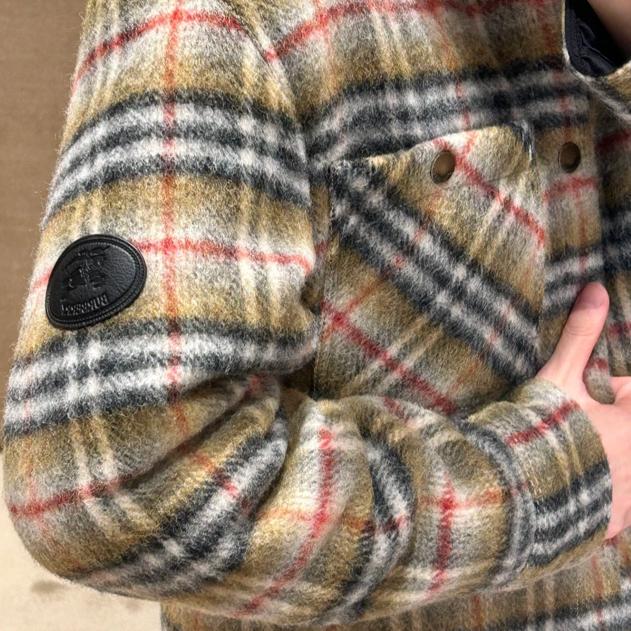 체크 울 배지 점퍼 (Checked wool badge jumper)