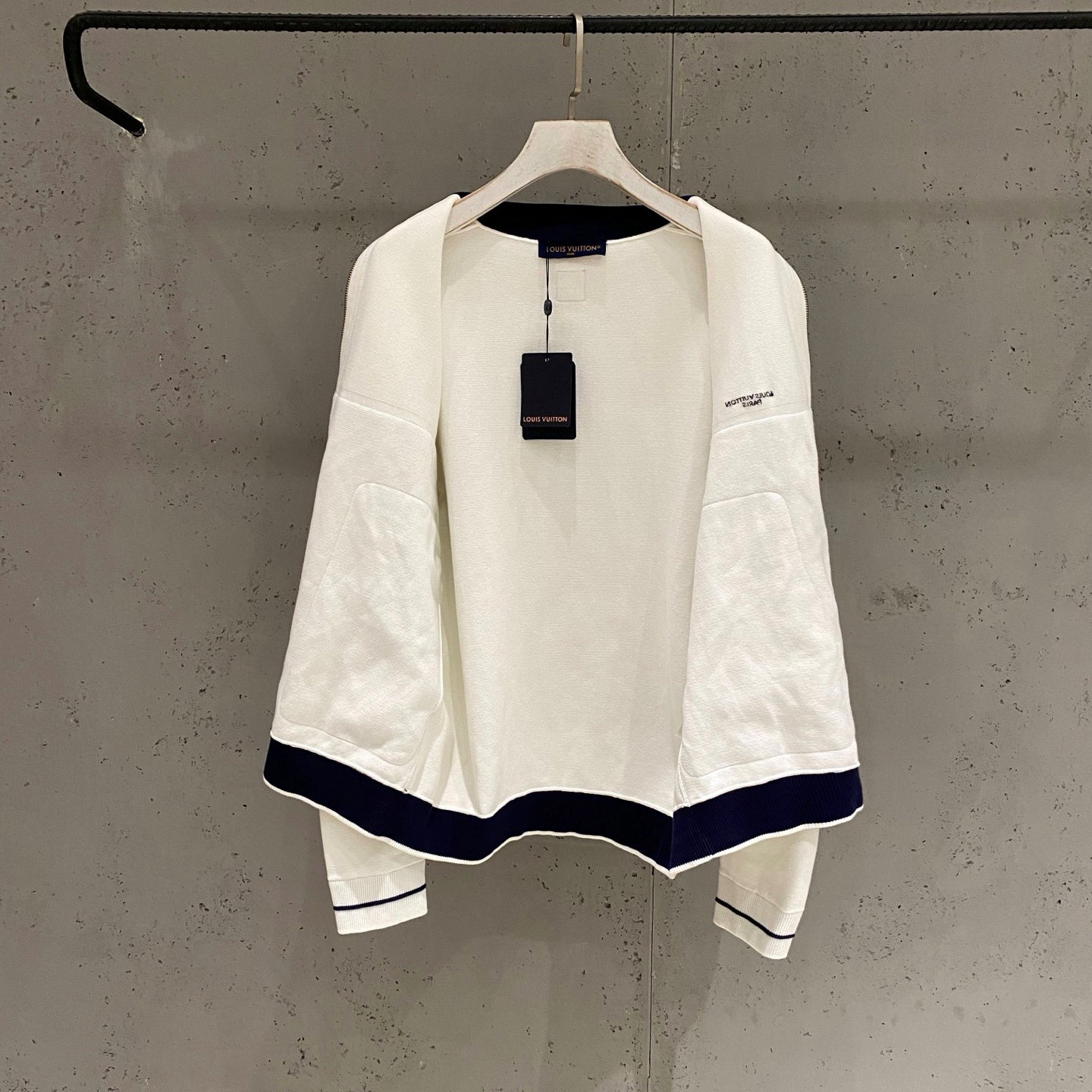 패널 코튼 집업가디건 (Paneled Cotton Zip-Up Cardigan)
