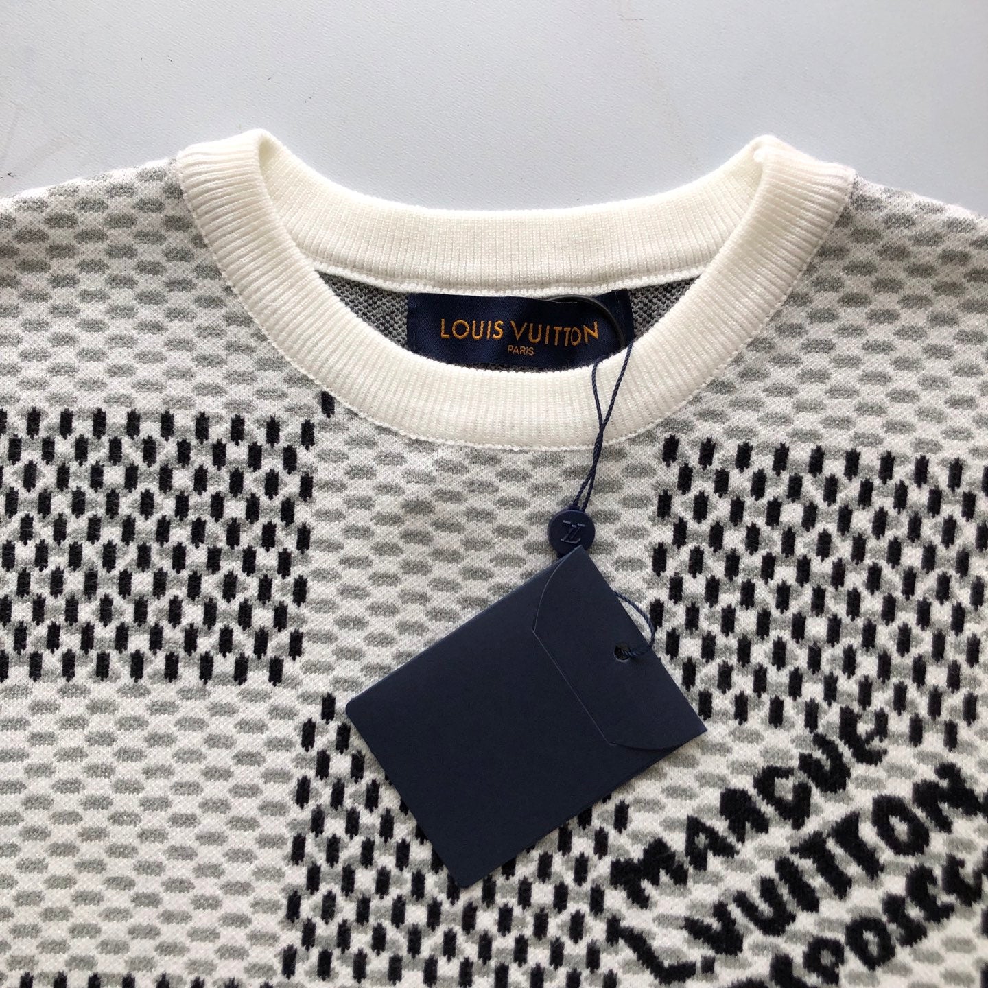 체커보드 반팔티셔츠 (Checkerboard short sleeve t-shirt)