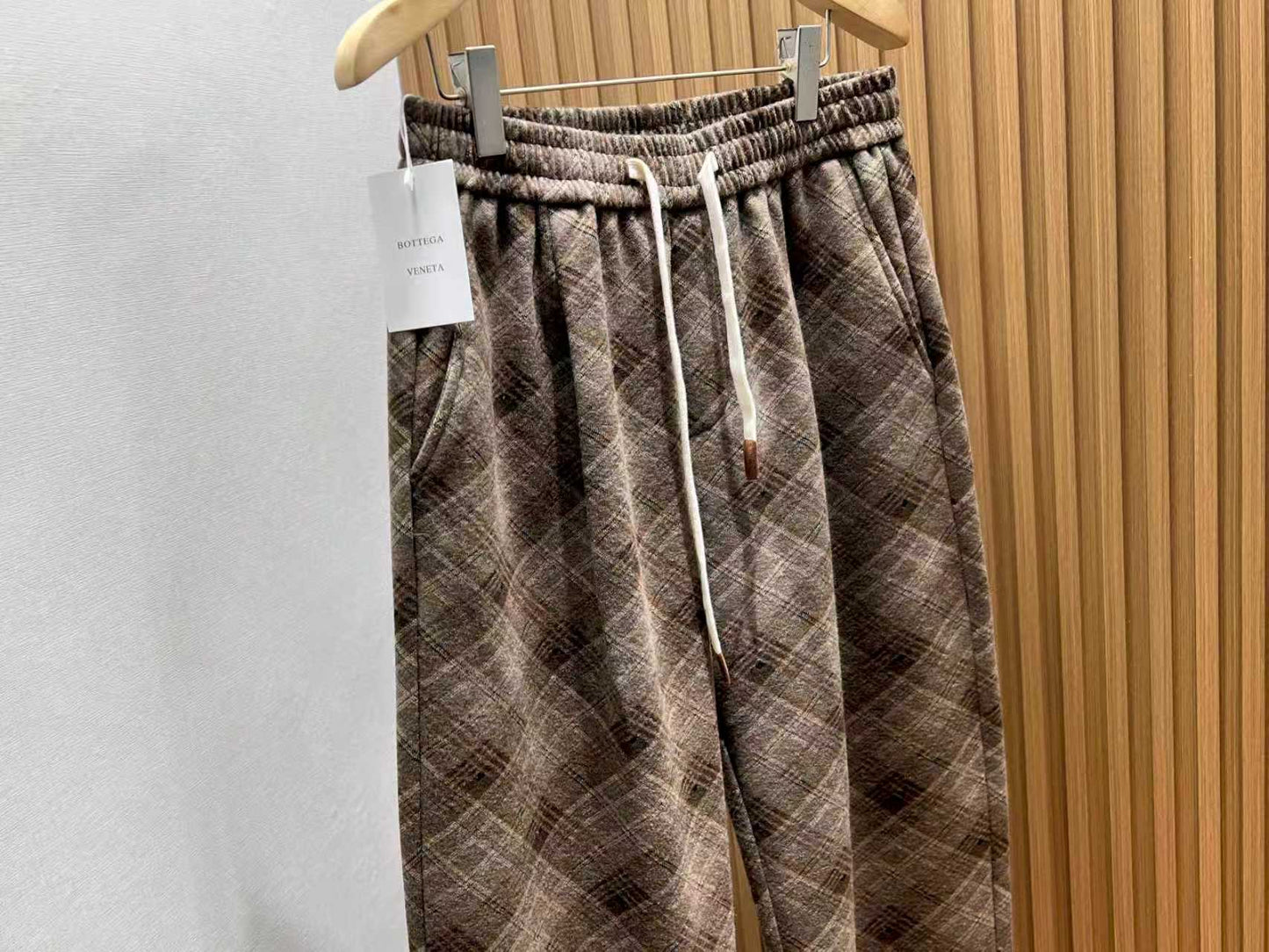클래식 밴딩팬츠 (Classic banding pants)