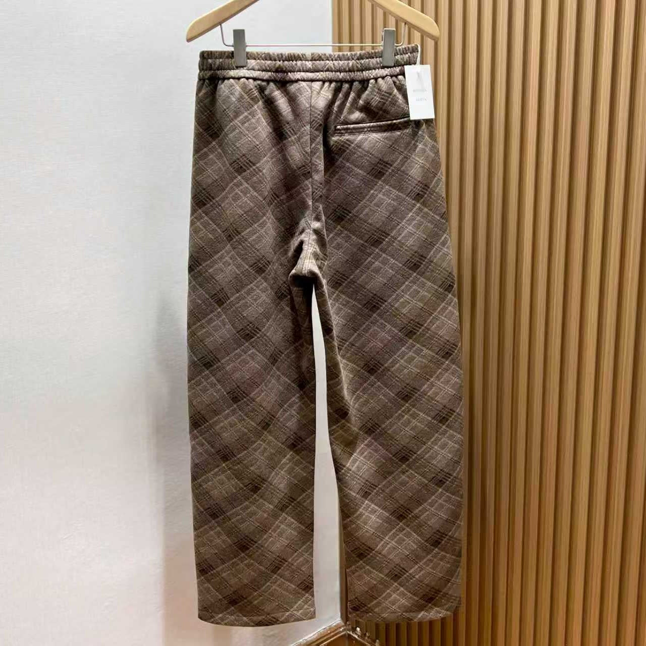 클래식 밴딩팬츠 (Classic banding pants)