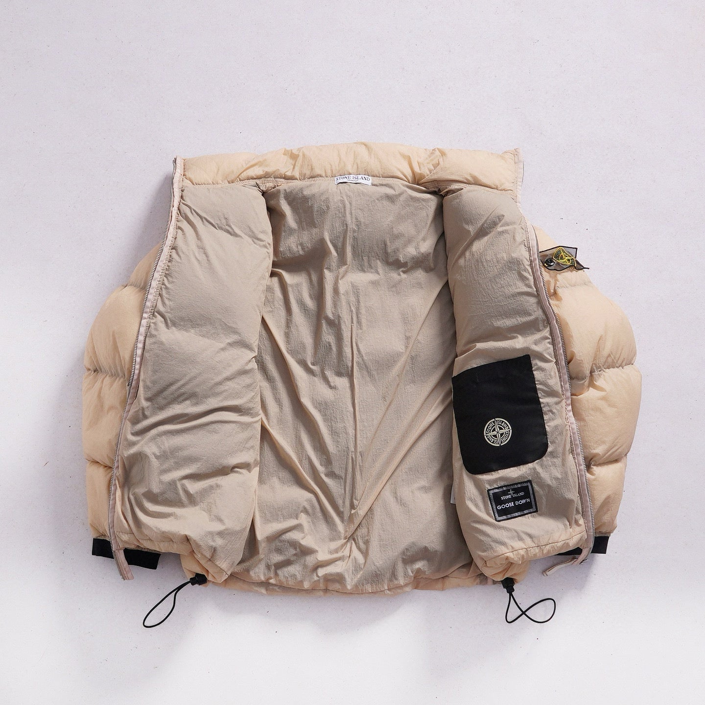 빈티지 다운 재킷 (vintage down jacket)