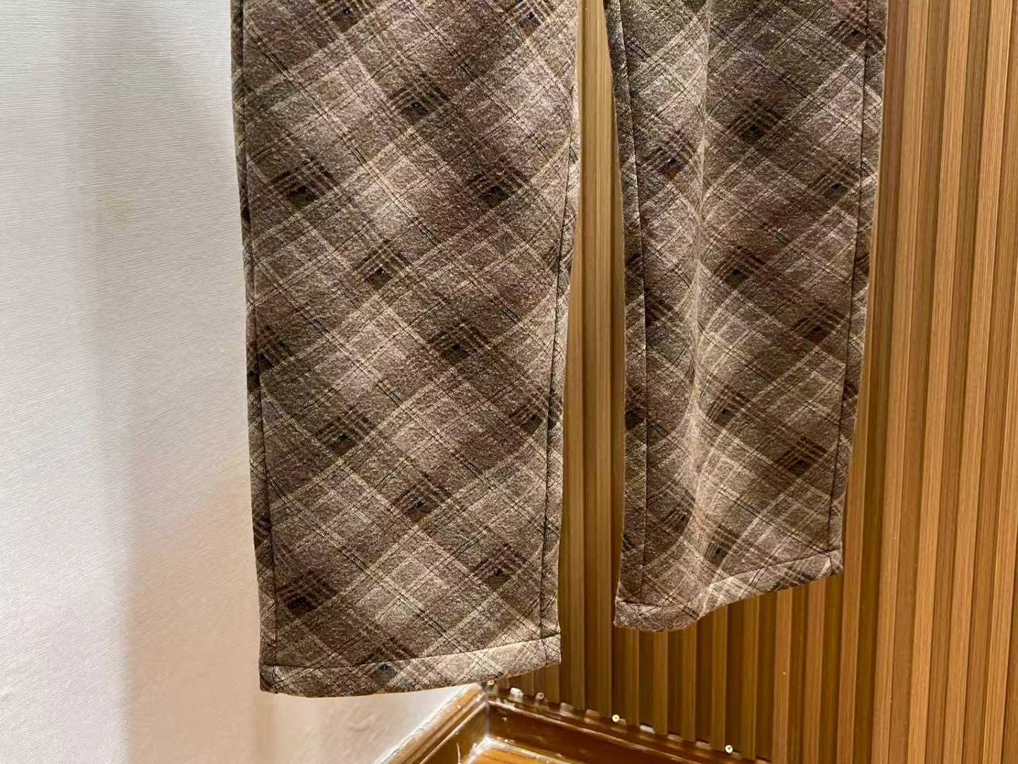 클래식 밴딩팬츠 (Classic banding pants)
