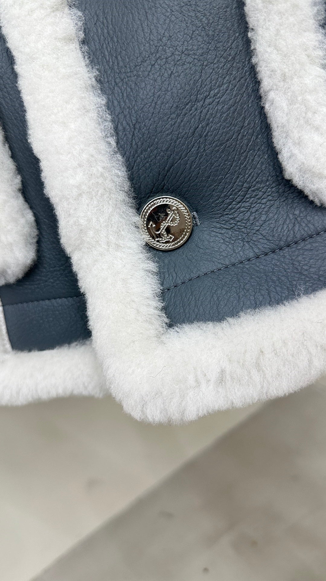 J444395.8 일체형 가죽무스탕